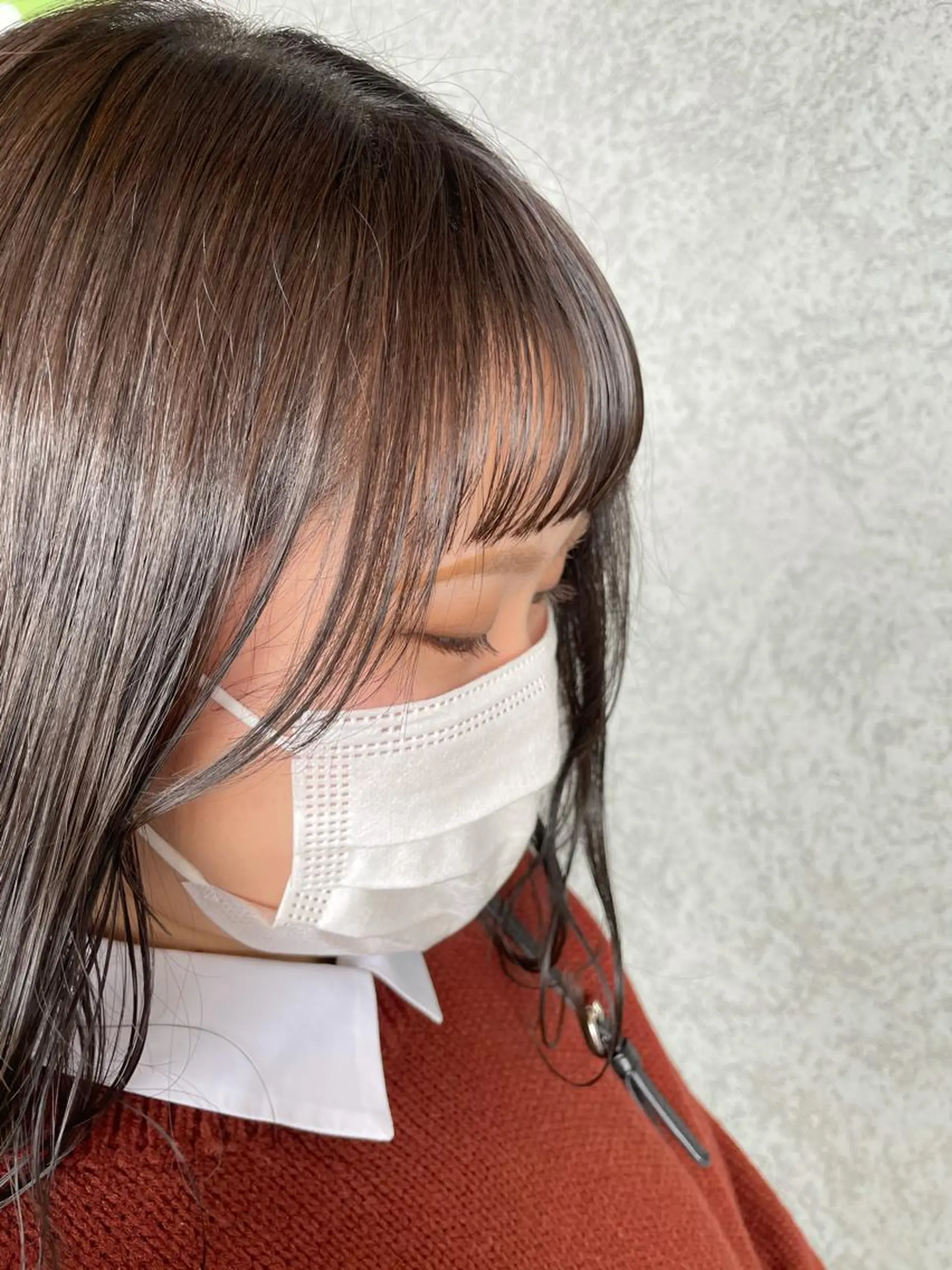 ミディアム オン眉 秋元 菜摘のヘアスタイル