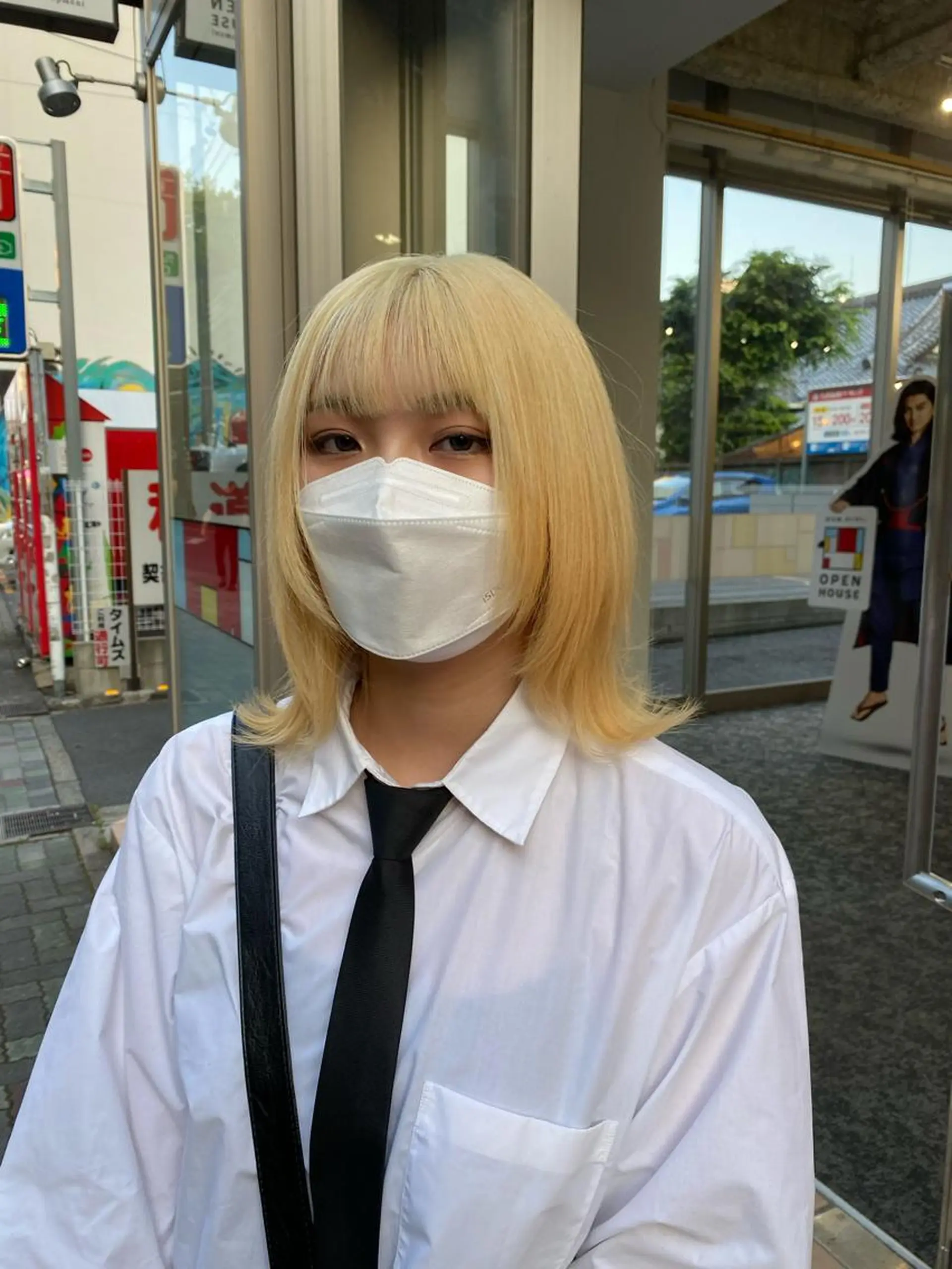 ミディアム カラー ブロンド ウルフカット ヘアカラー トリートメント 鈴木直之/ハイトーン /ボブ/美髪矯正のヘアスタイル