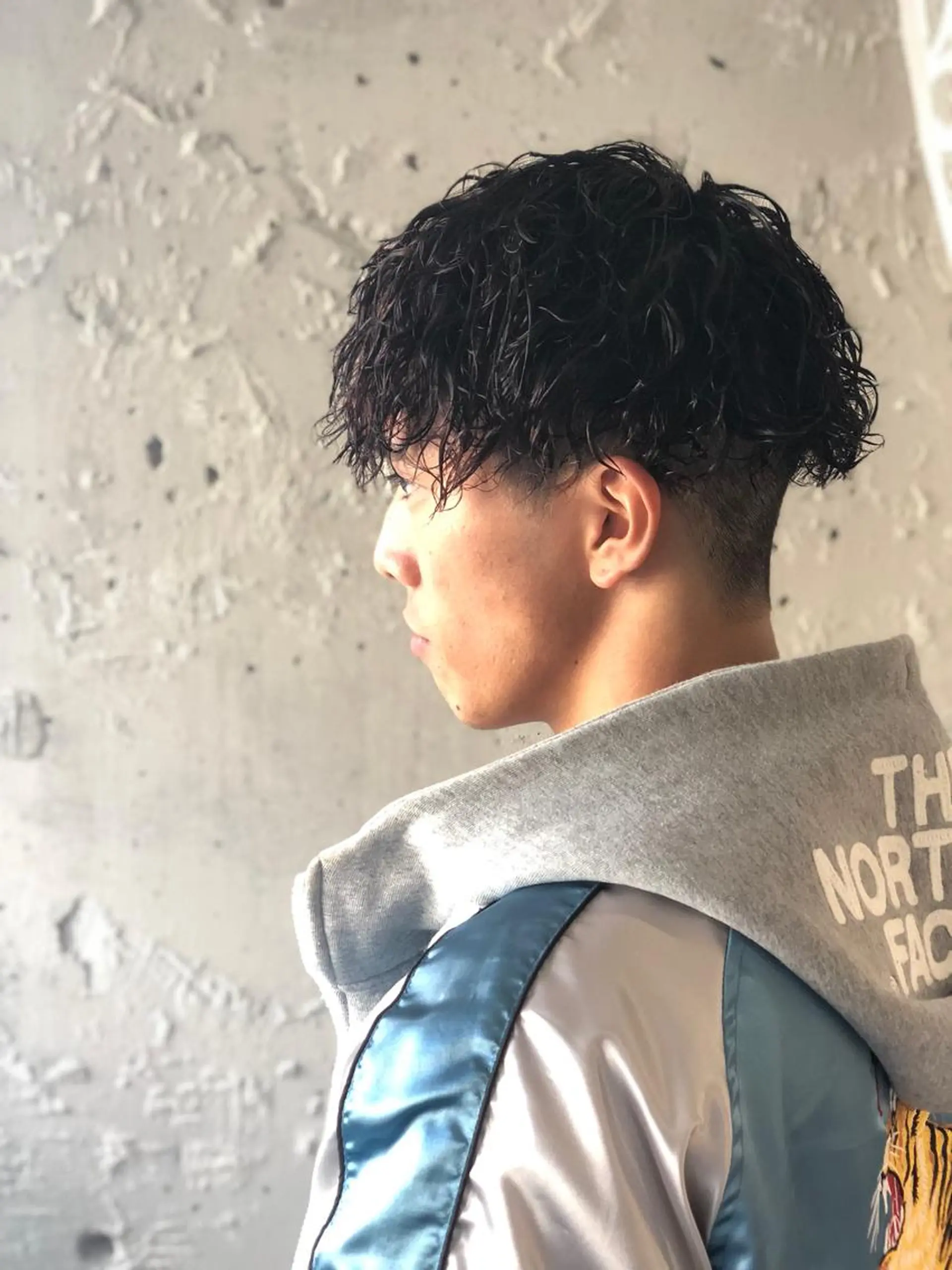 ミディアム パーマ メンズ カット パーマ トリートメント 🔔支持率NO.1 🔔廣岡慶太のヘアスタイル