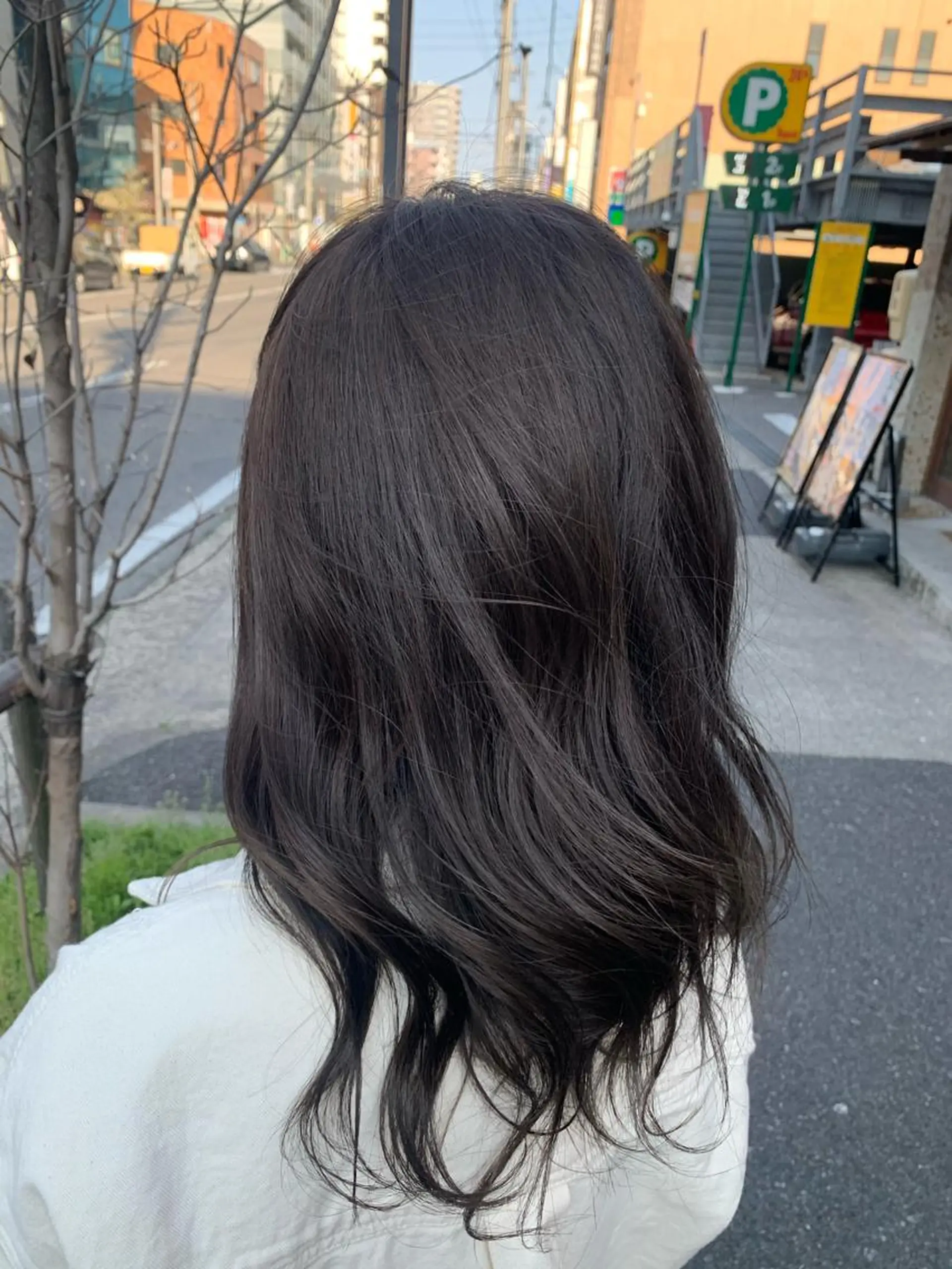 ロング 米津 優花のヘアスタイル