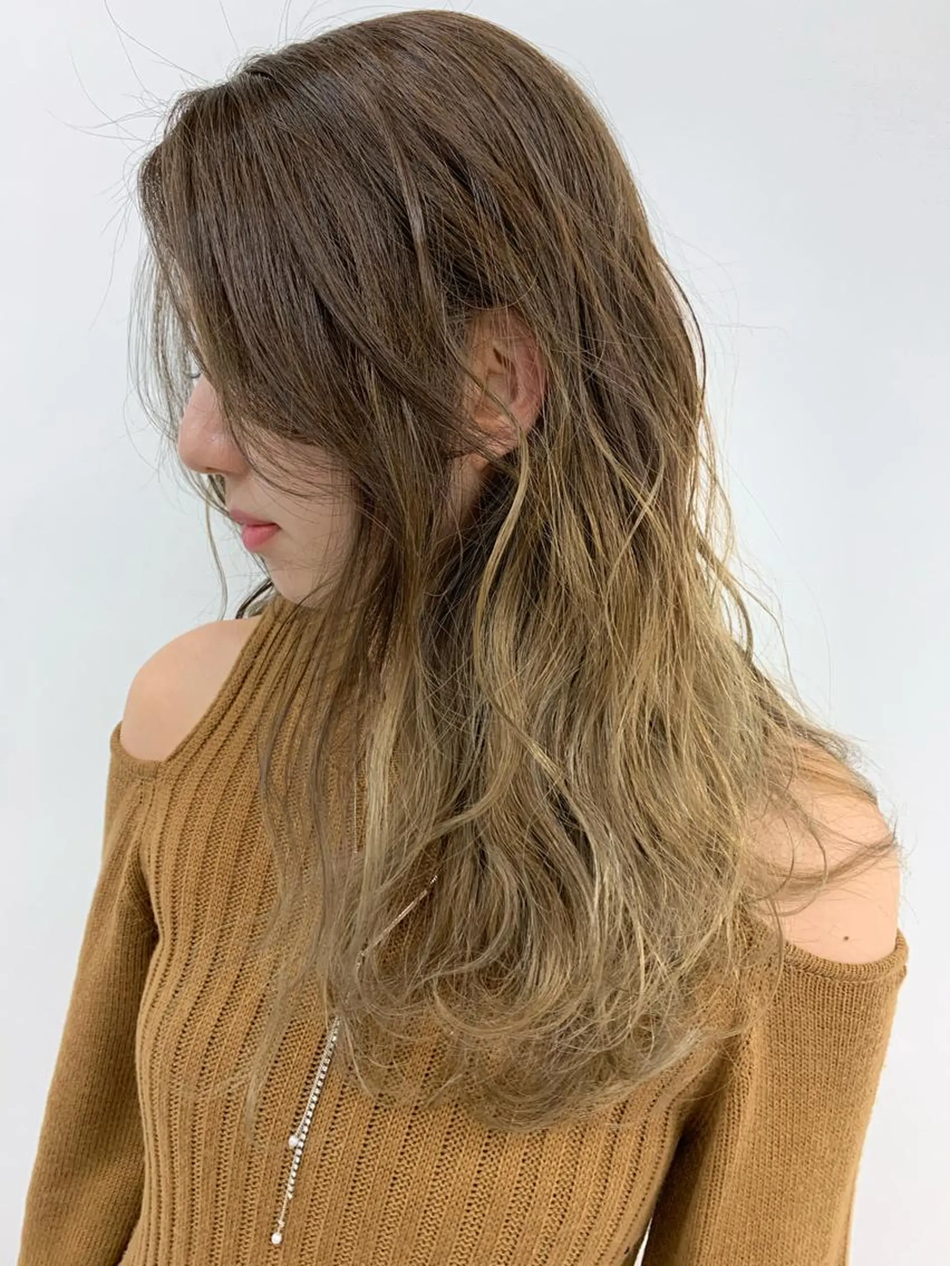 ロング カラー flocci🌙 フロクシのヘアスタイル