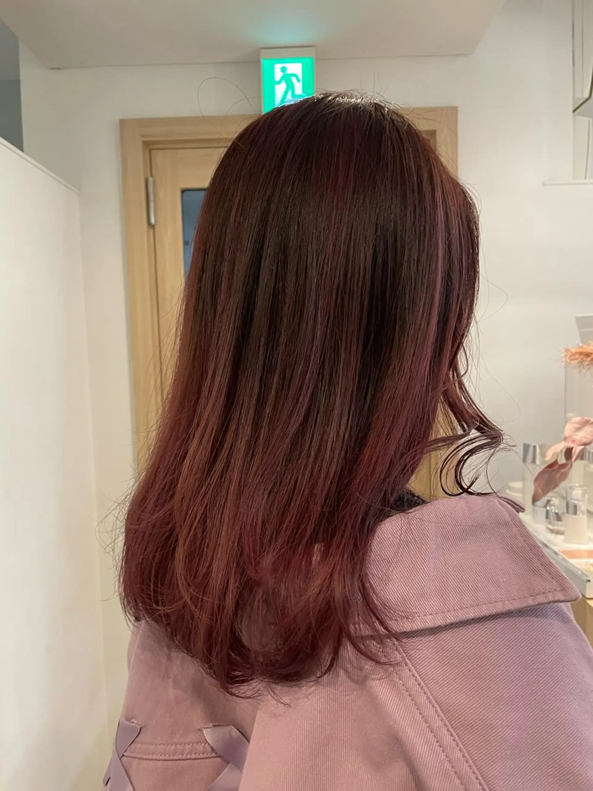 カラー カット ヘアカラー トリートメント 大迫 江梨のヘアスタイル