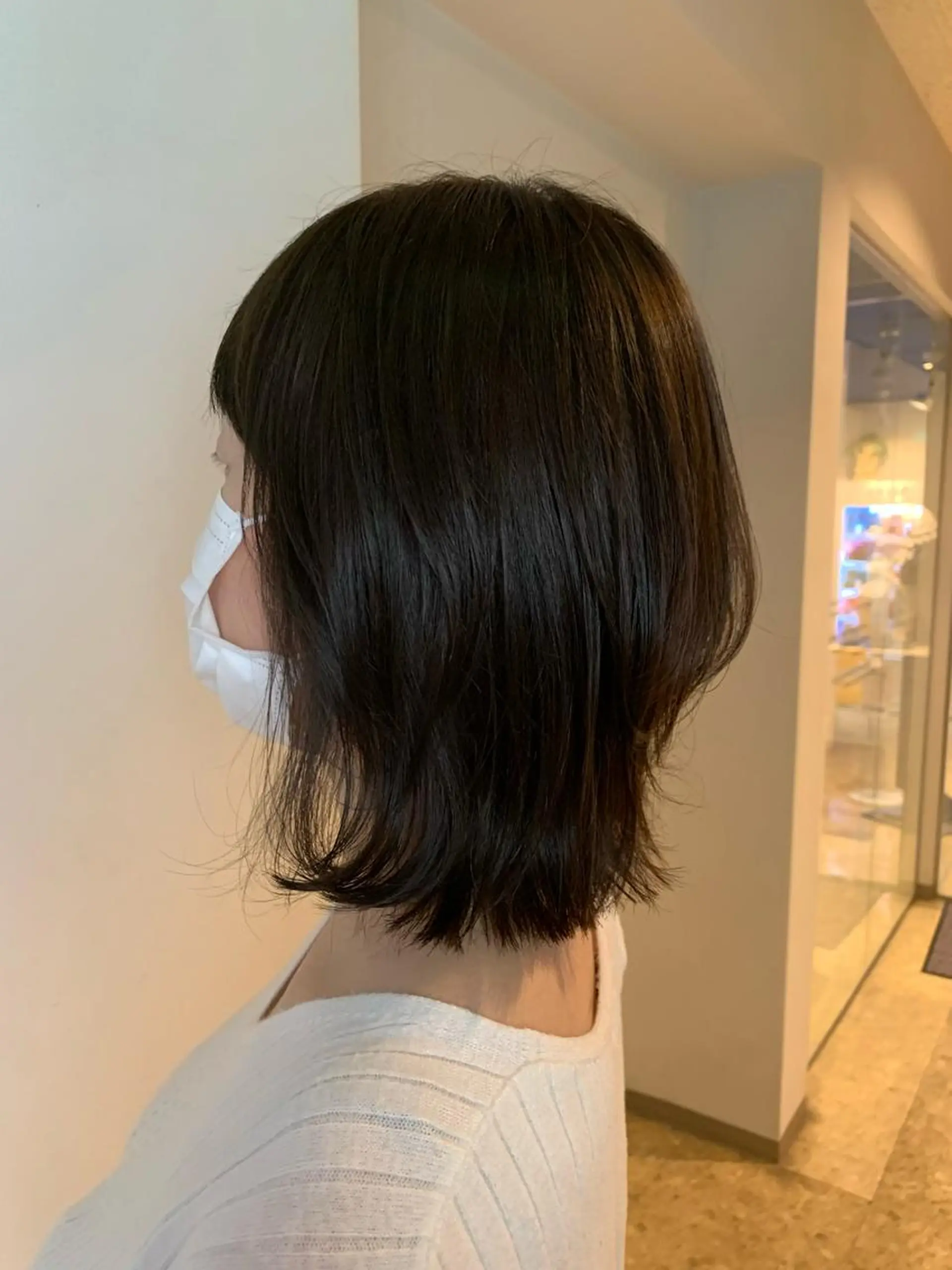 ミディアム うしだ かおるのヘアスタイル