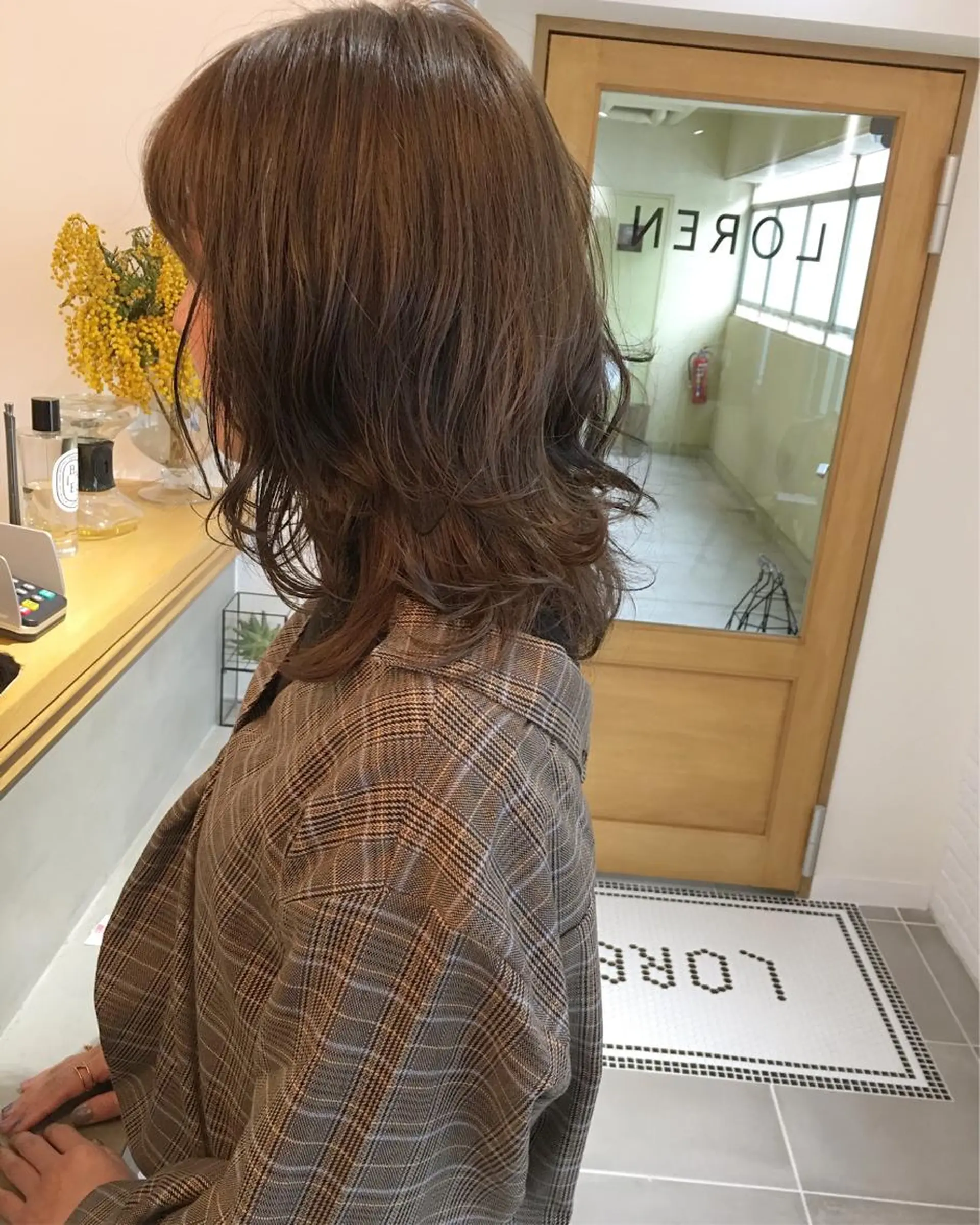 ミディアム カラー 透明感🎀LOREN エリコ🌈のヘアスタイル