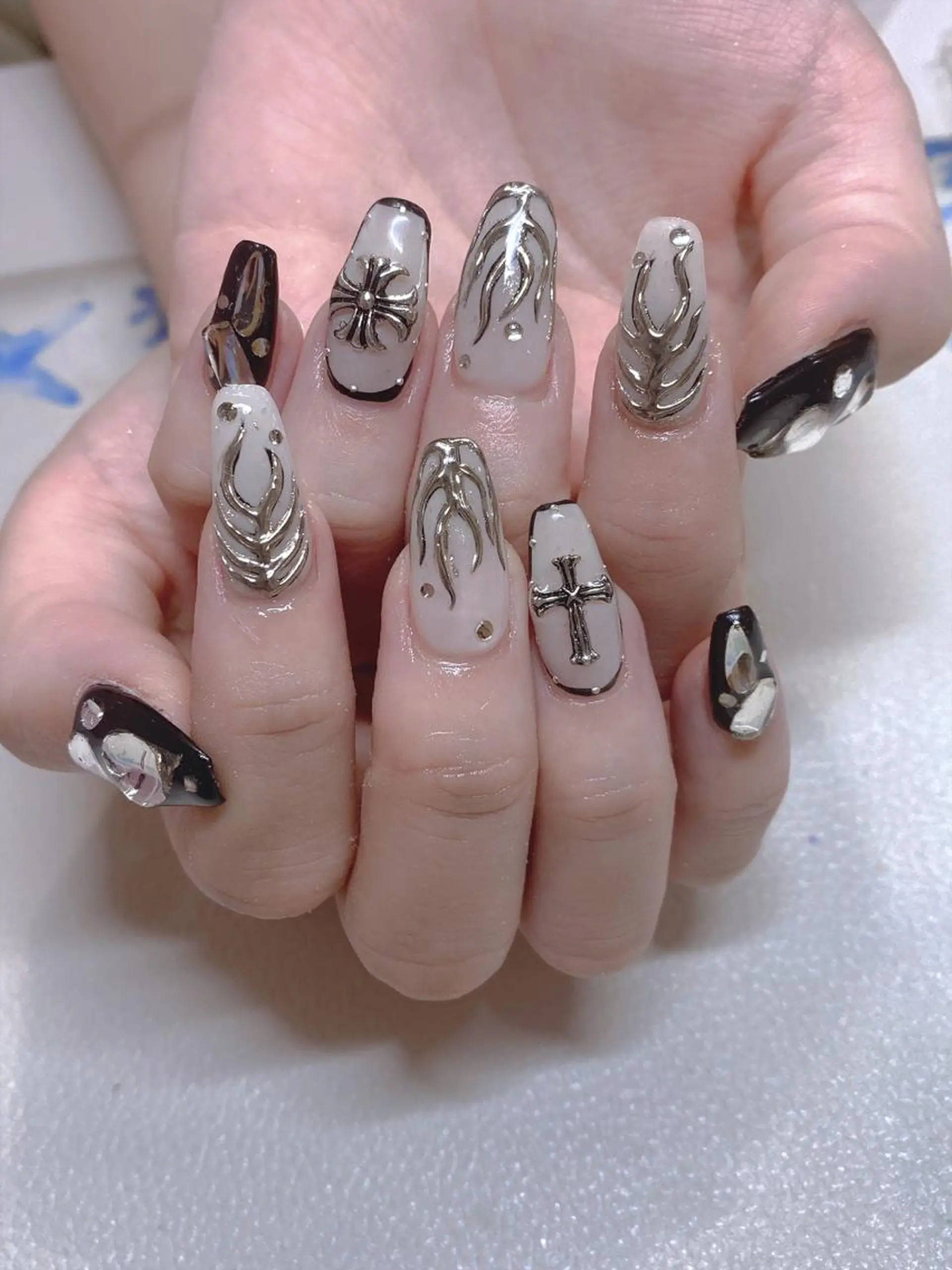 ネイル エムズ エムズのマツエク・マツパデザイン