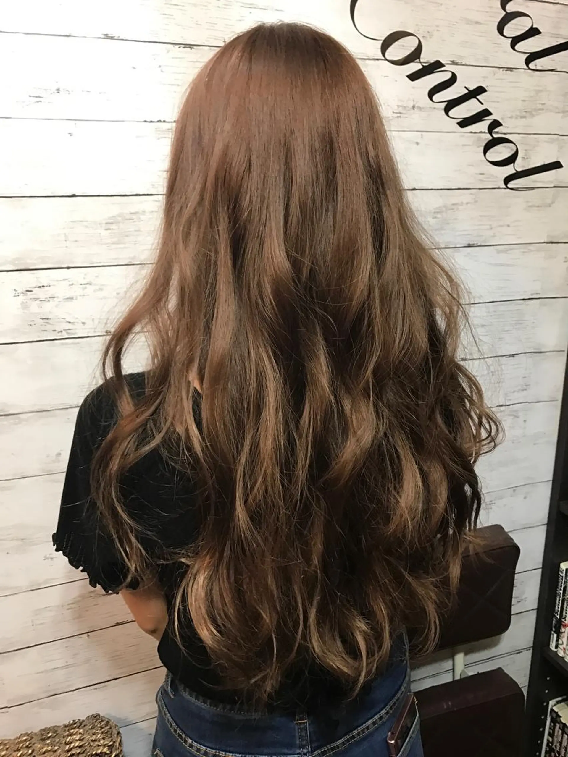 ロング カラー ベージュカラー ハイトーンカラー ピンクカラー ピンクベージュ トリートメント ていねい技術No.1 🌈諏訪 健太のヘアスタイル