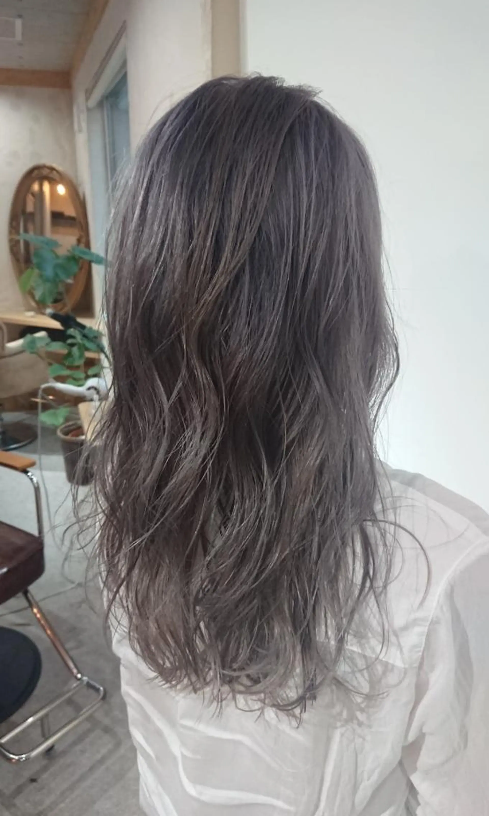 ロング カラー ブリーチ グレージュ ラベンダーカラー ラベンダーグレージュ ラベンダーグレー マンツーマン1日2名 様限定Lily高橋✂のヘアスタイル