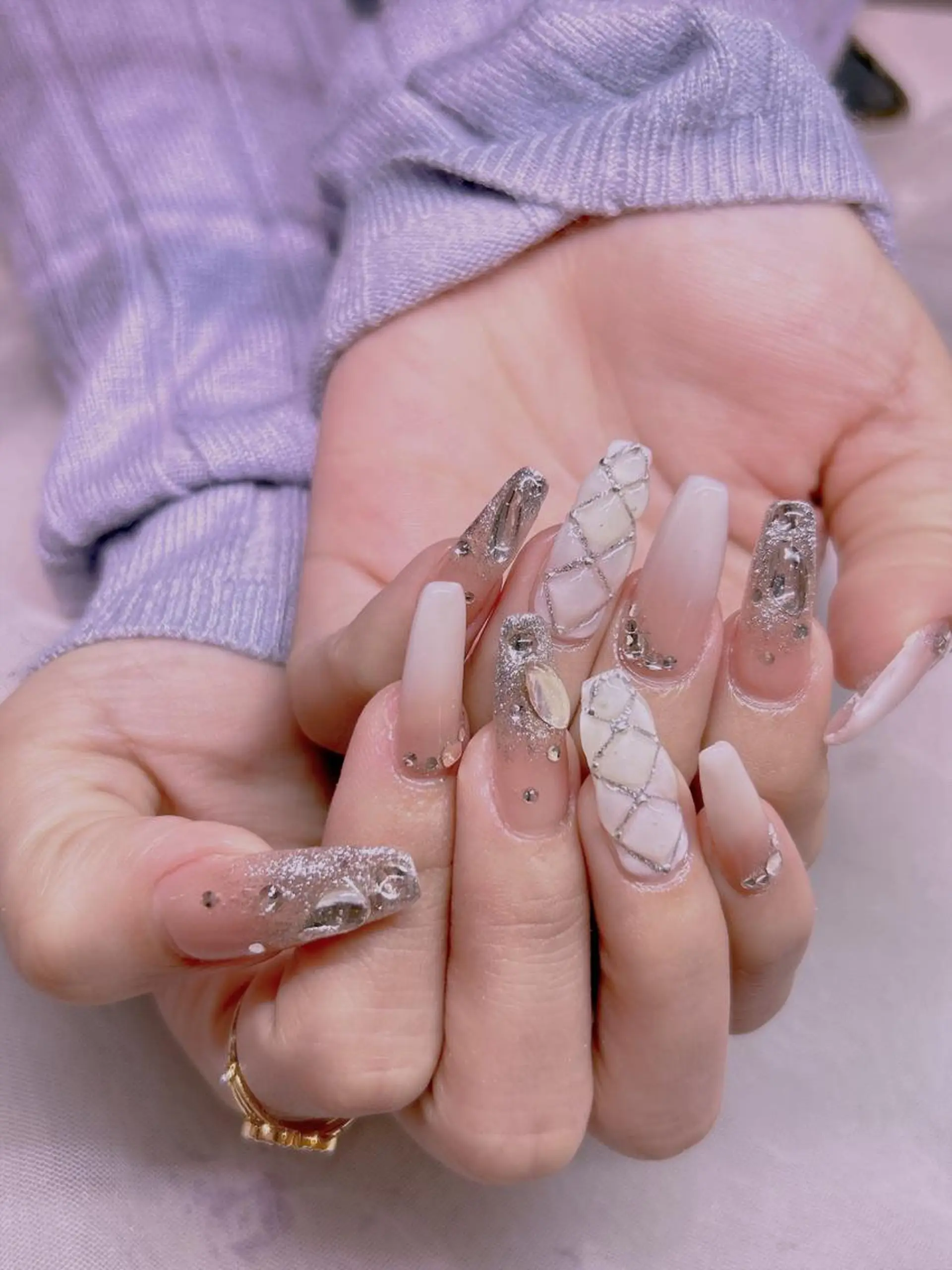 ネイル 美爪パラジェル導入店 Sunnilyのネイルデザイン