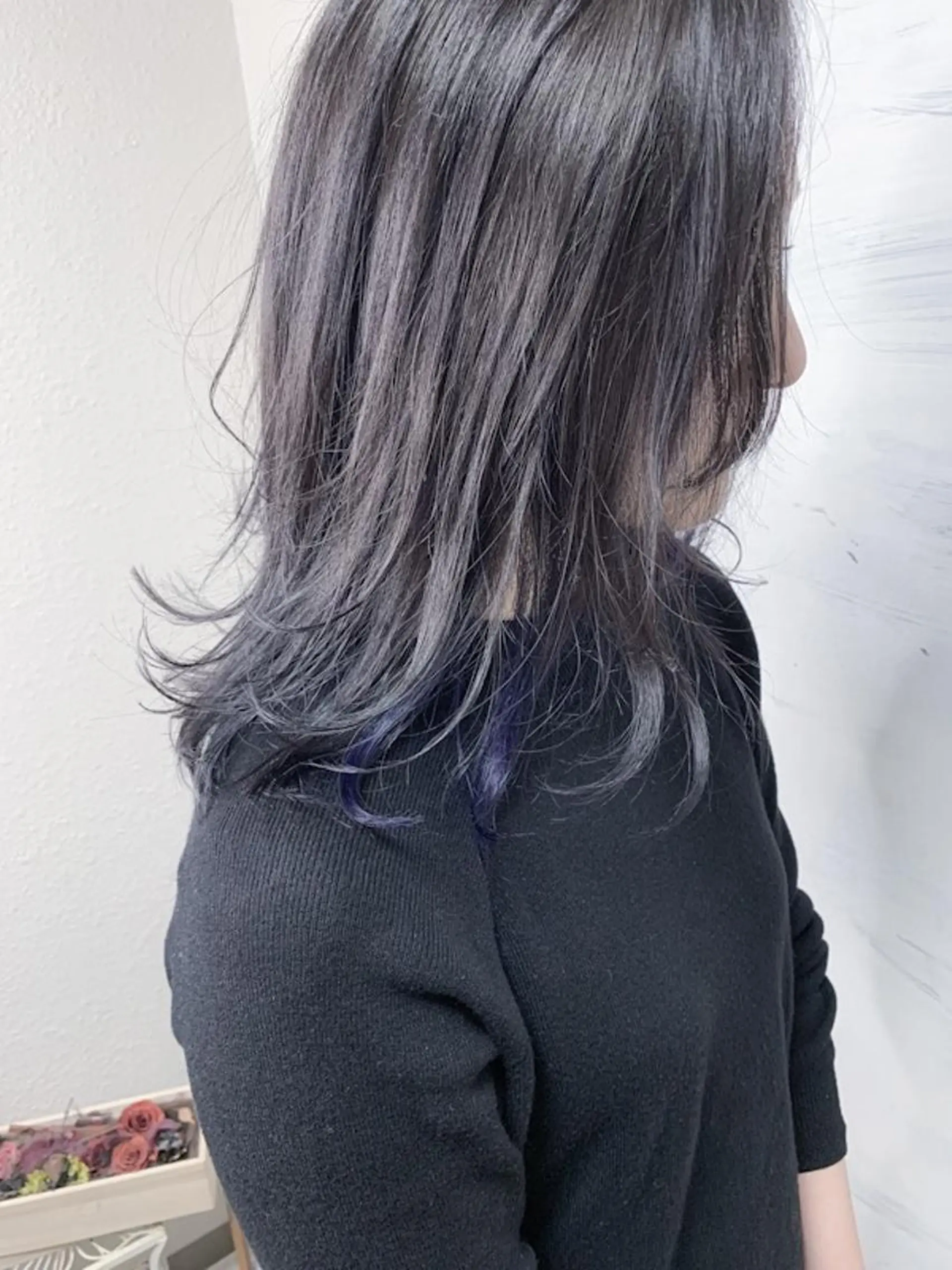 ミディアム カラー ブルーカラー ブルージュ カット ヘアカラー BOX mico.のヘアスタイル