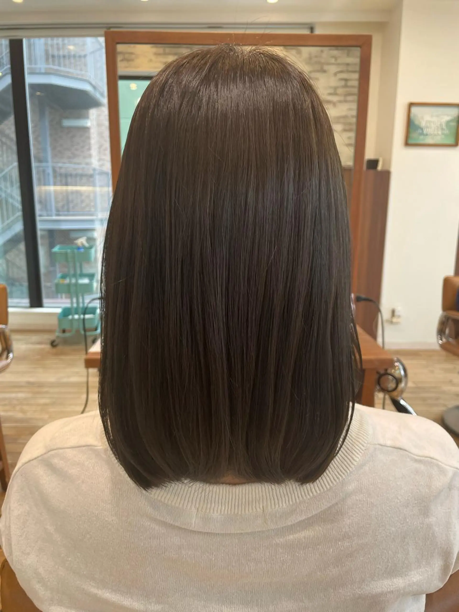 ミディアム カット 縮毛矯正 山本　恵 (やまもと  けい)のヘアスタイル