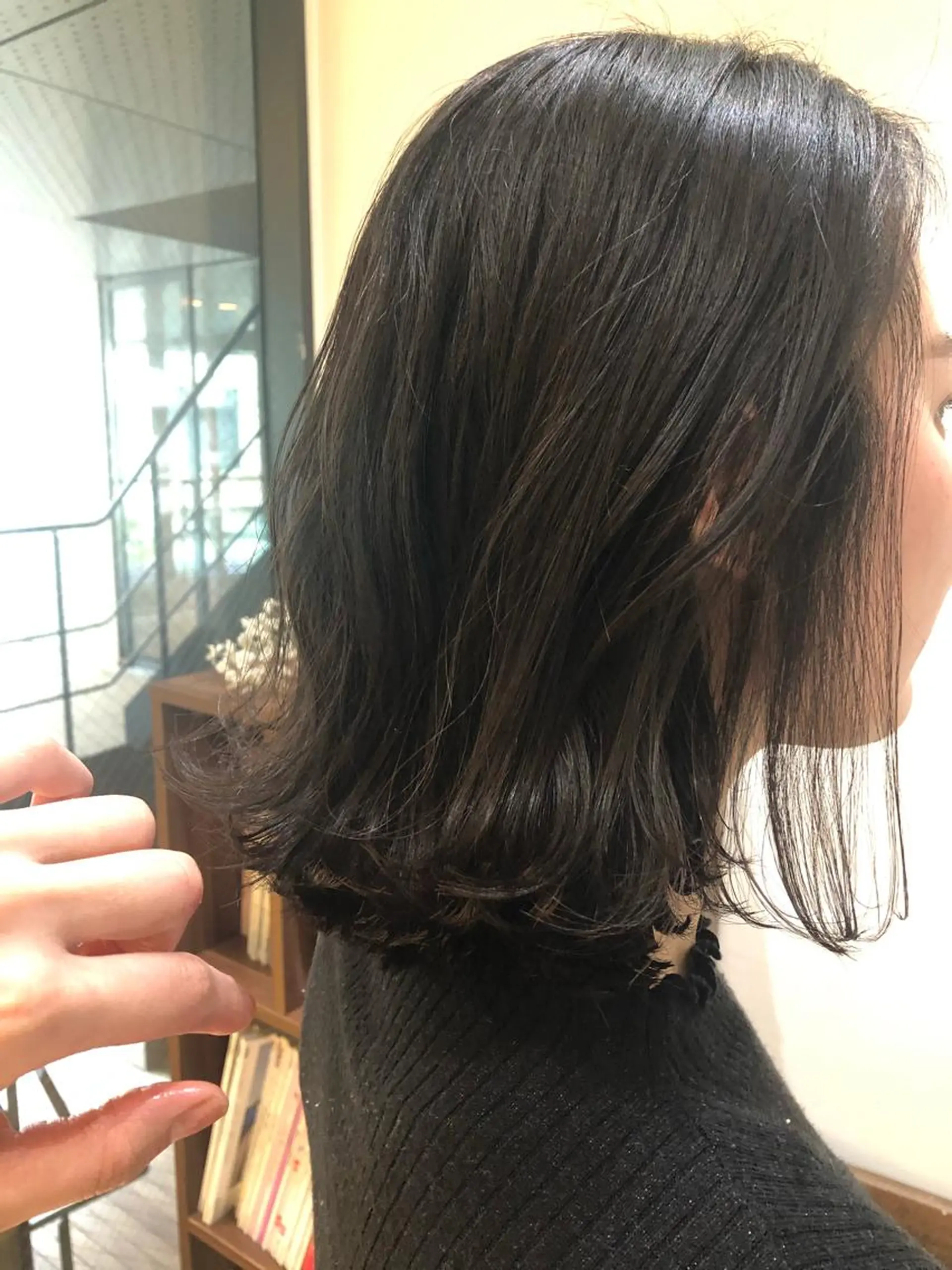 ミディアム カラー パーマ ヘアアレンジ apish aoyama所属・武 愛子の眉毛・アイブロウイメージ