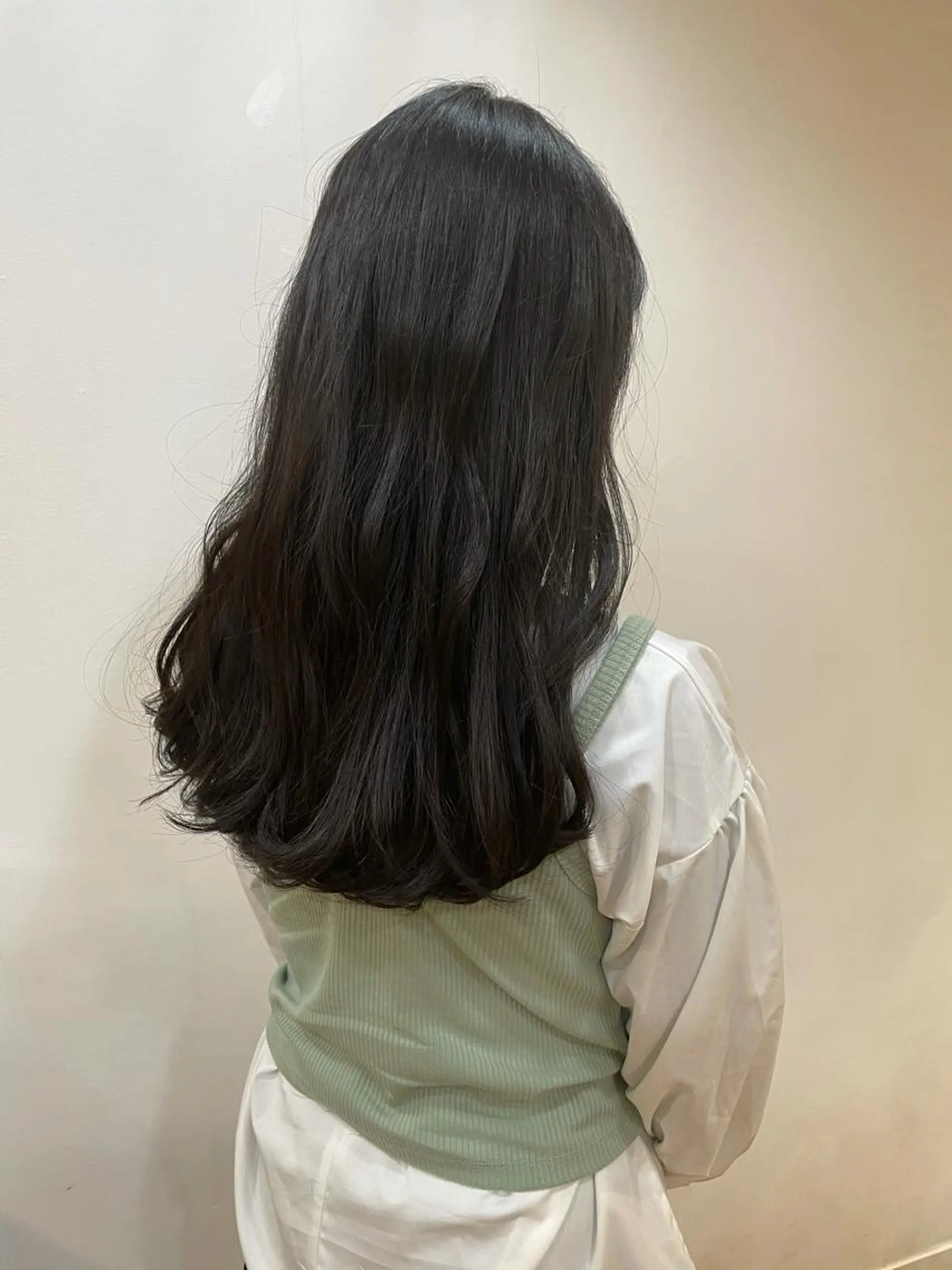 ロング カラー あずまぐち めぐみのヘアスタイル