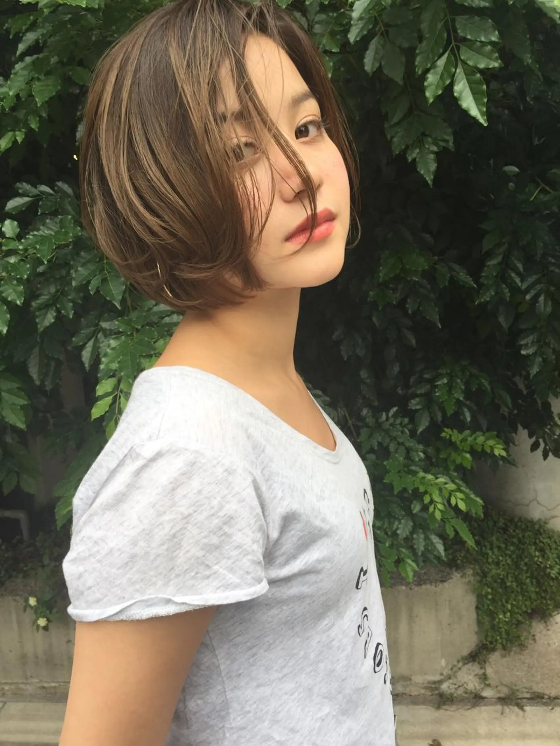 ショート カラー パーマ ヘアアレンジ メンズ ネイル マツエク・マツパ グレージュ 韓国風×透明感カラー 髪質改善オタベシンヤのヘアスタイル