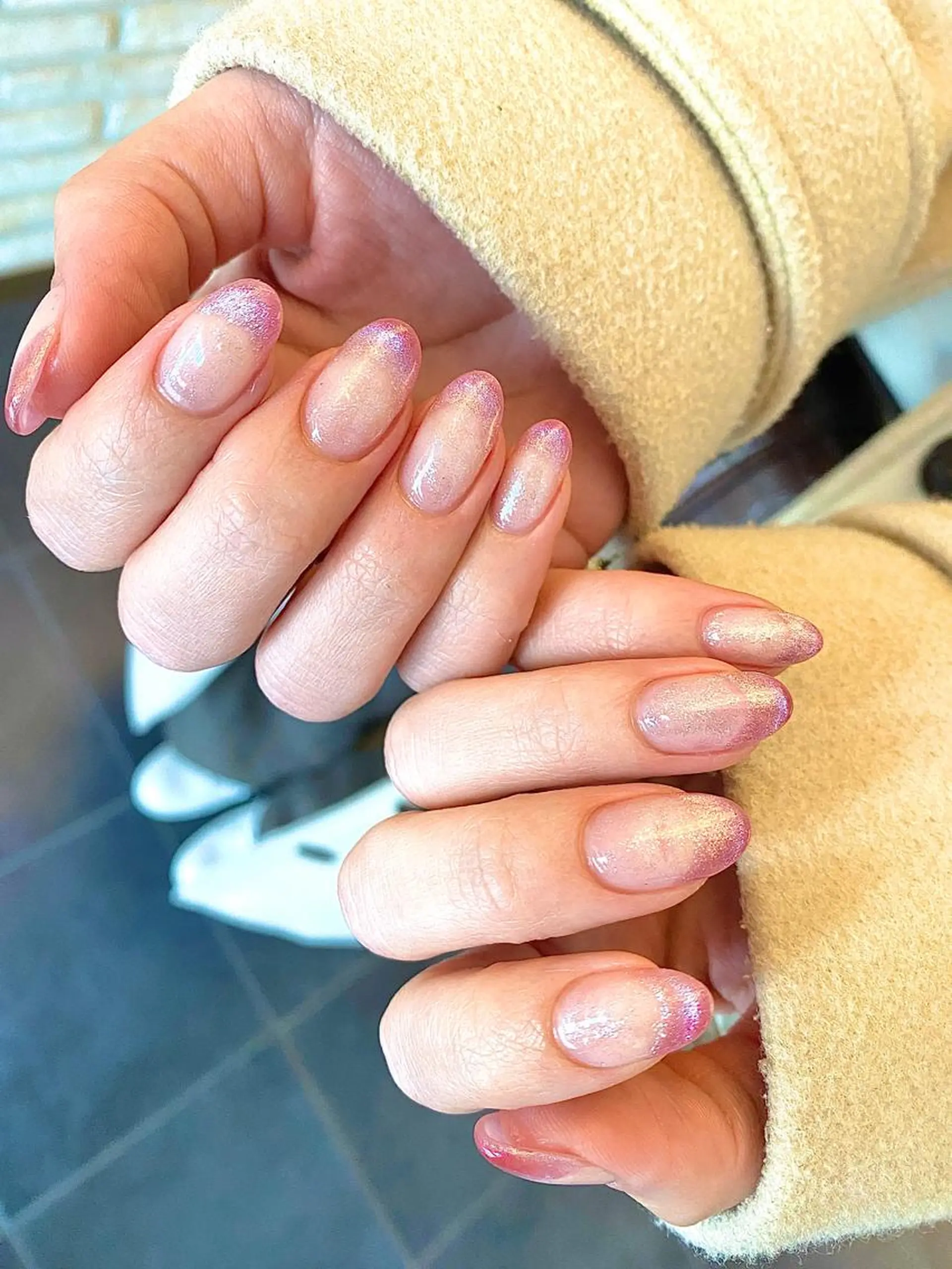 ネイル アニマル柄 アートネイル オーロラネイル クリアネイル 成人式 ハンドネイル Lililas サロン&スクールのネイルデザイン