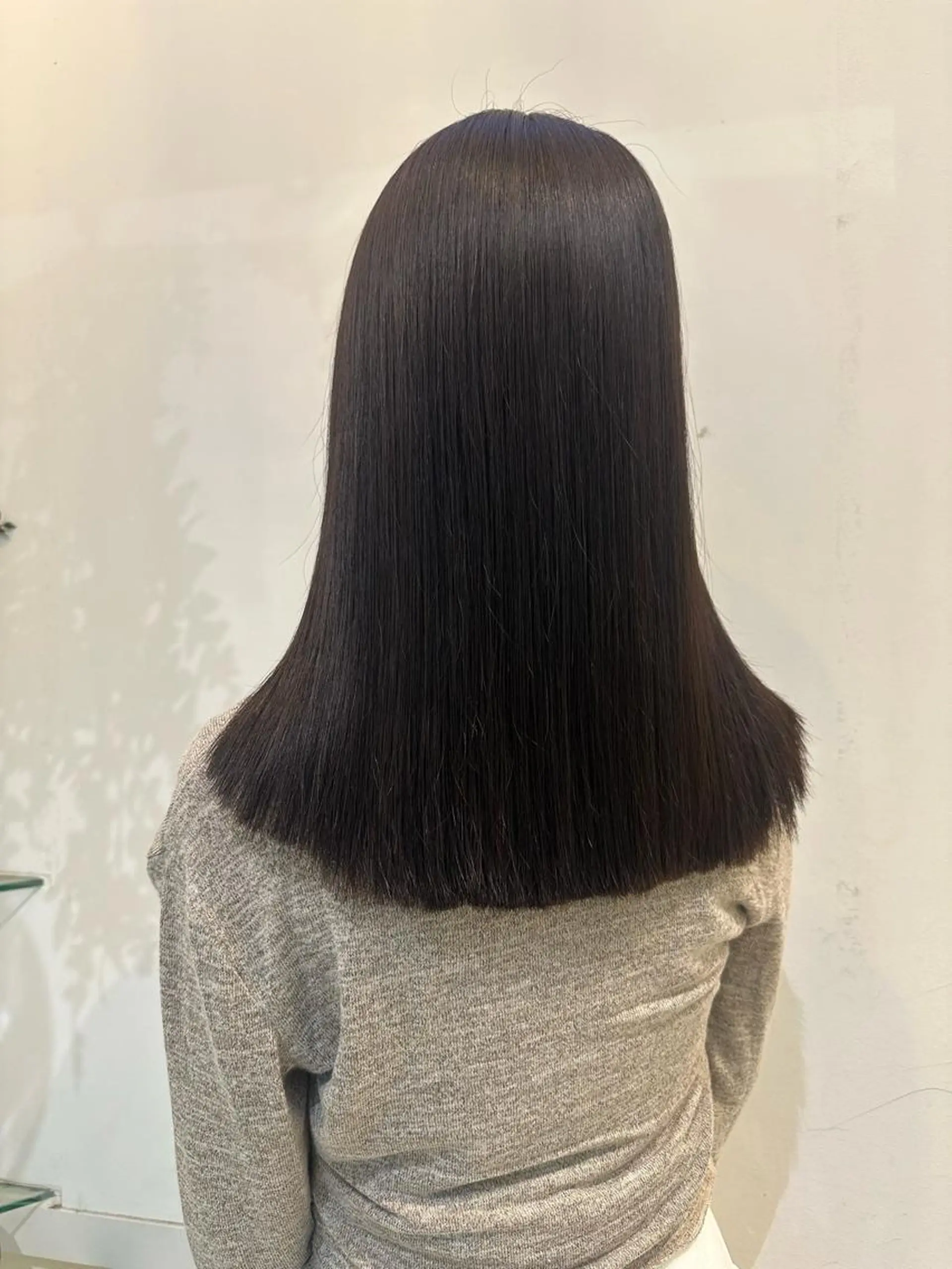 ロング カラー アッシュ アッシュグレー 透明感カラー 透けるbrown カラー🎗♡yukaのヘアスタイル