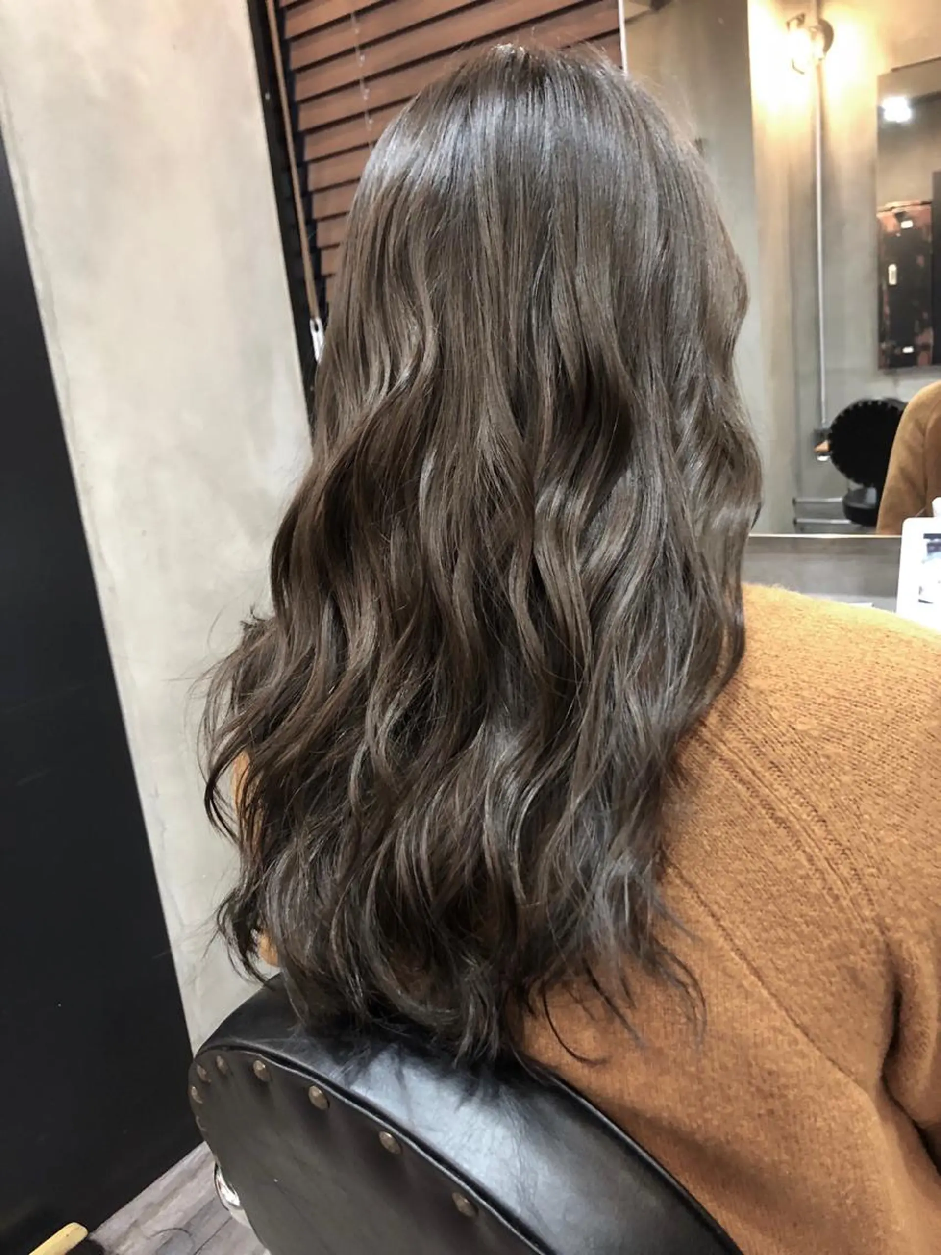 ミディアム カラー カット ヘアカラー La fith hair ponte所属・🔥ハイトーン🔥 🌈柴田尚貴🌈のヘアスタイル