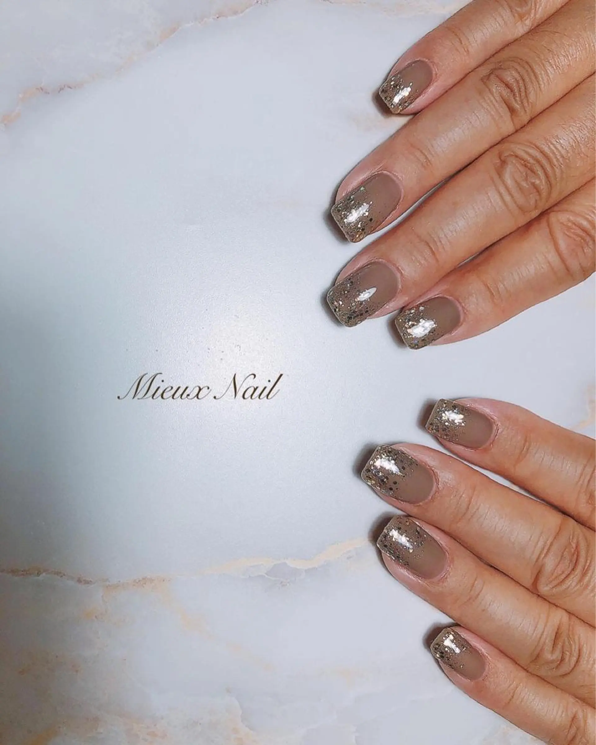 ネイル キラキラネイル ラメ(グリッター) オフィスネイル ワンカラーネイル ハンドネイル 市川 麻衣子のネイルデザイン