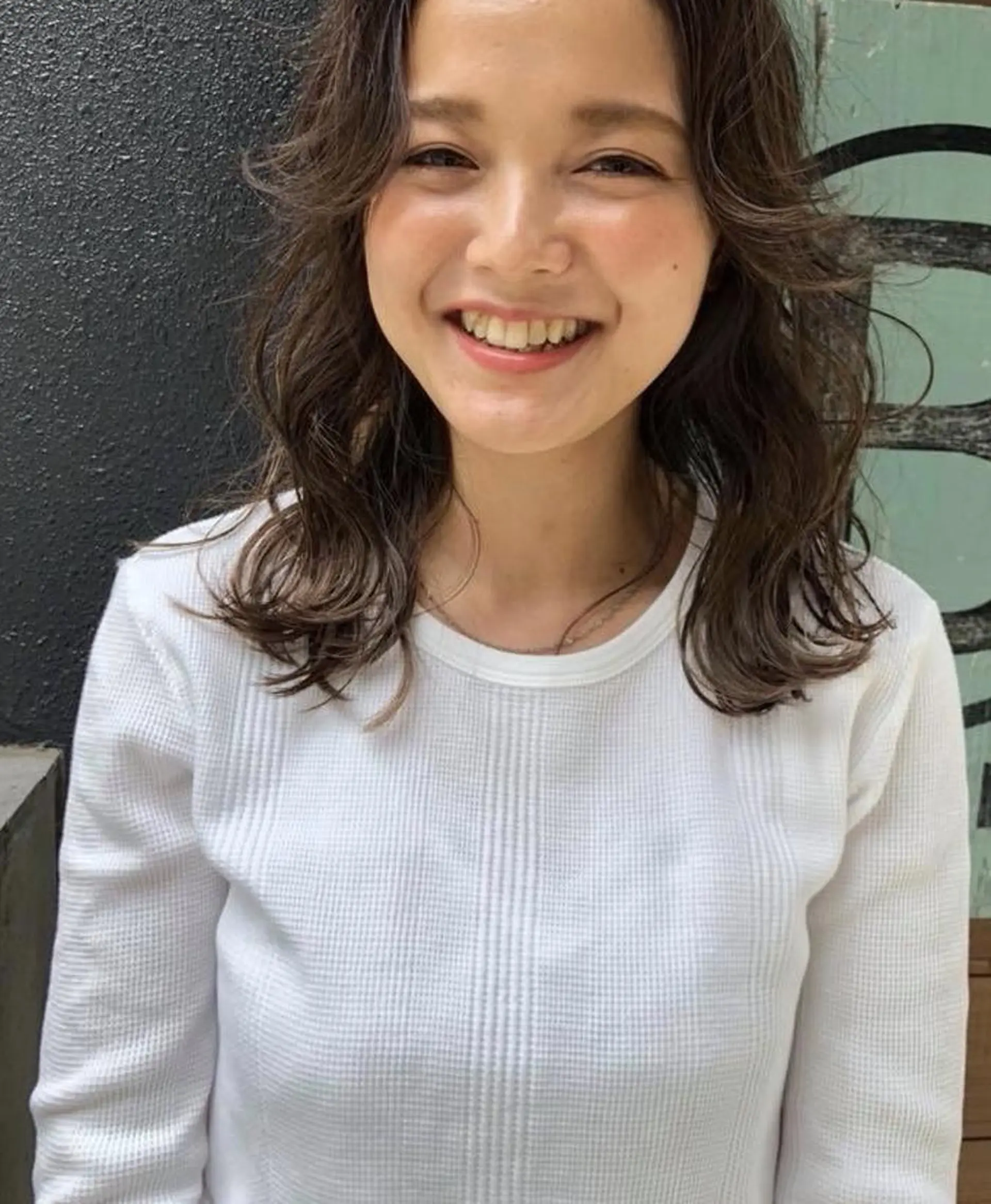 セミロング カット ヘアカラー トリートメント mood tatemachiのヘアスタイル