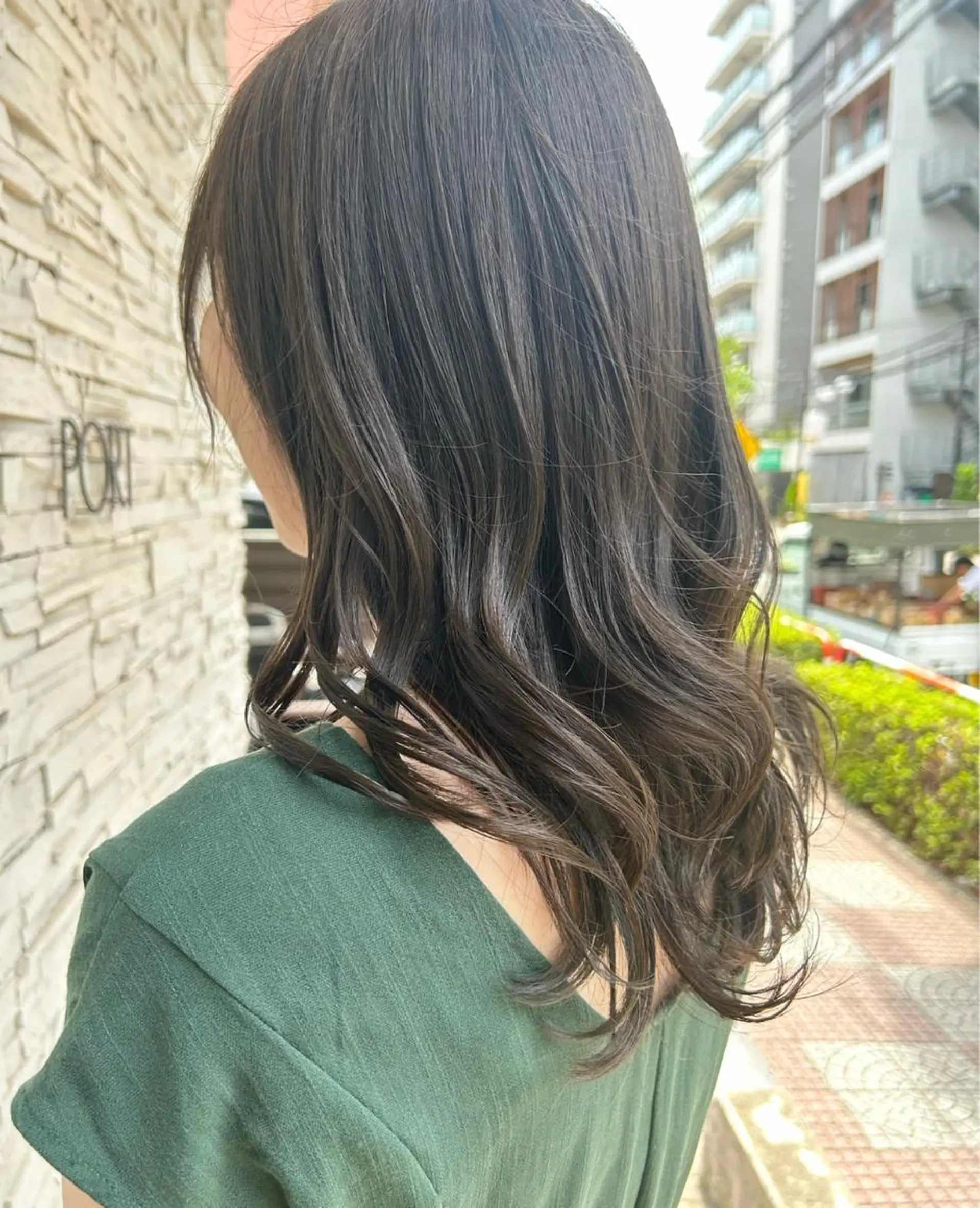 ロング カット ヘアカラー ゆうき あすかのヘアスタイル