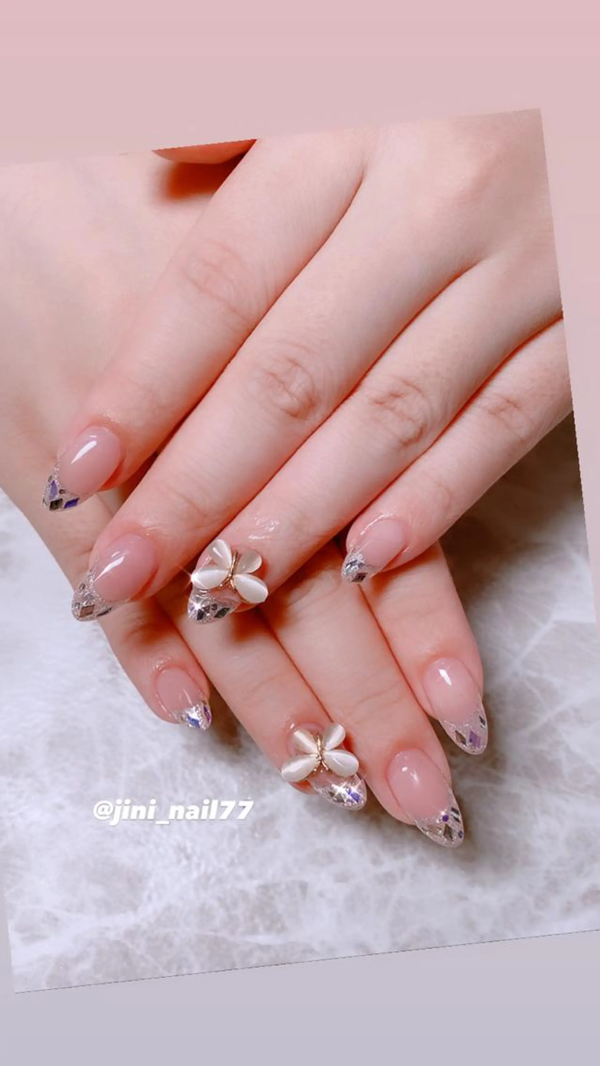 ネイル JINI NAIL所属・ジニ ネイルのネイルデザイン