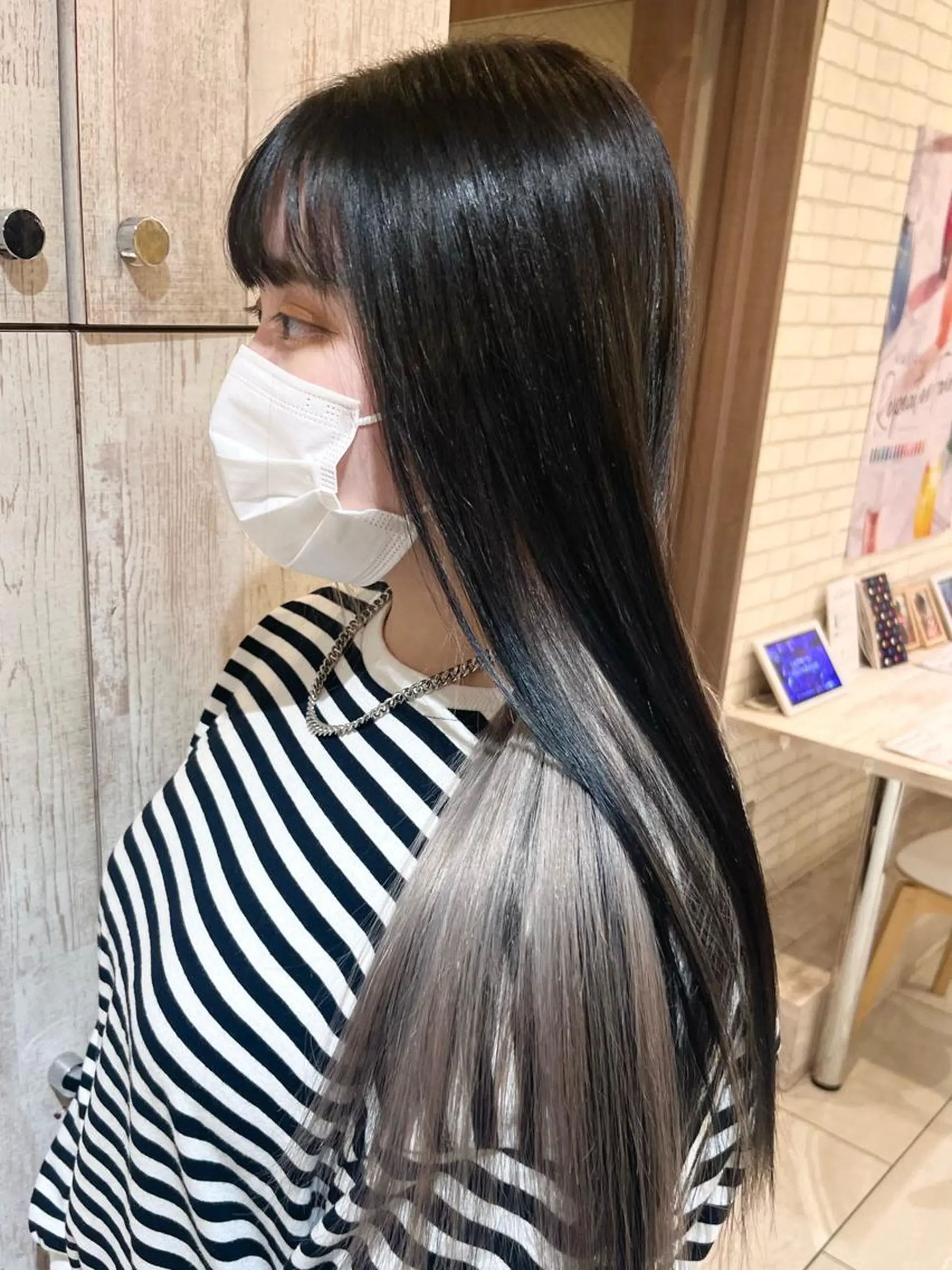 ロング カラー KANA🎀韓国 🇰🇷ハイライトのヘアスタイル