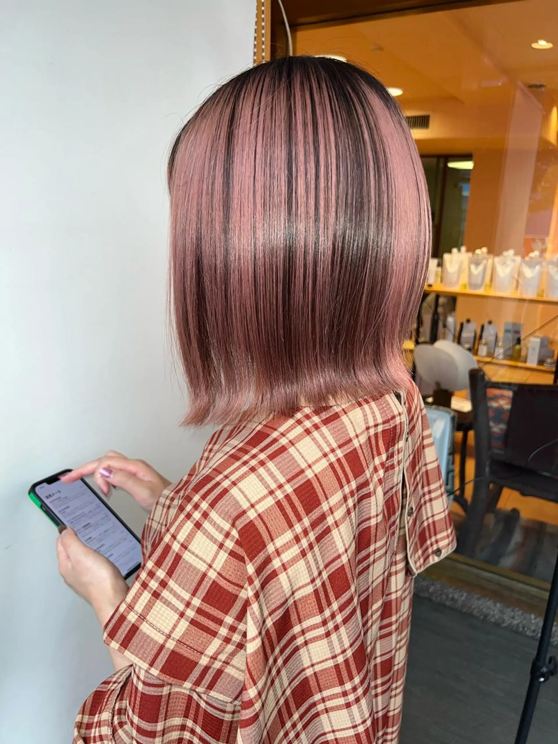 ミディアム カラー パーマ ヘアアレンジ morio from london所属・松岡彩華 ボブ /グレージュのヘアスタイル