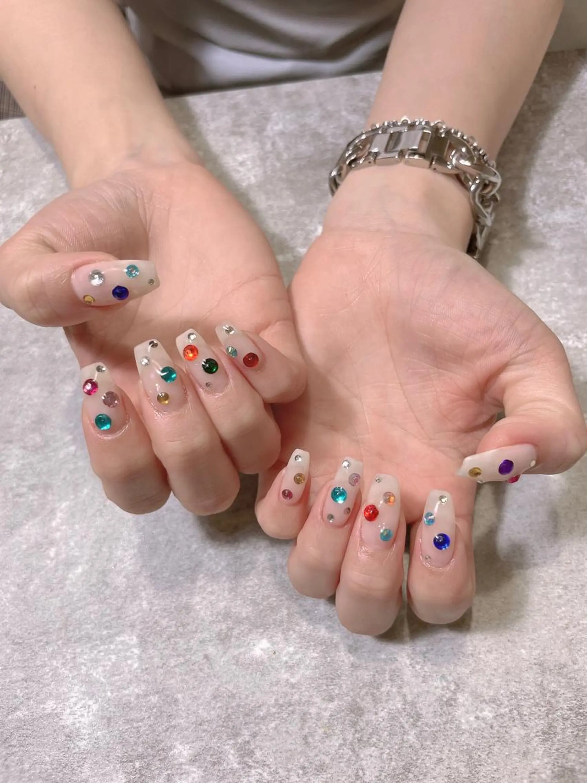 ネイル ストーンネイル ハンドネイル Nail MOANAのネイルデザイン