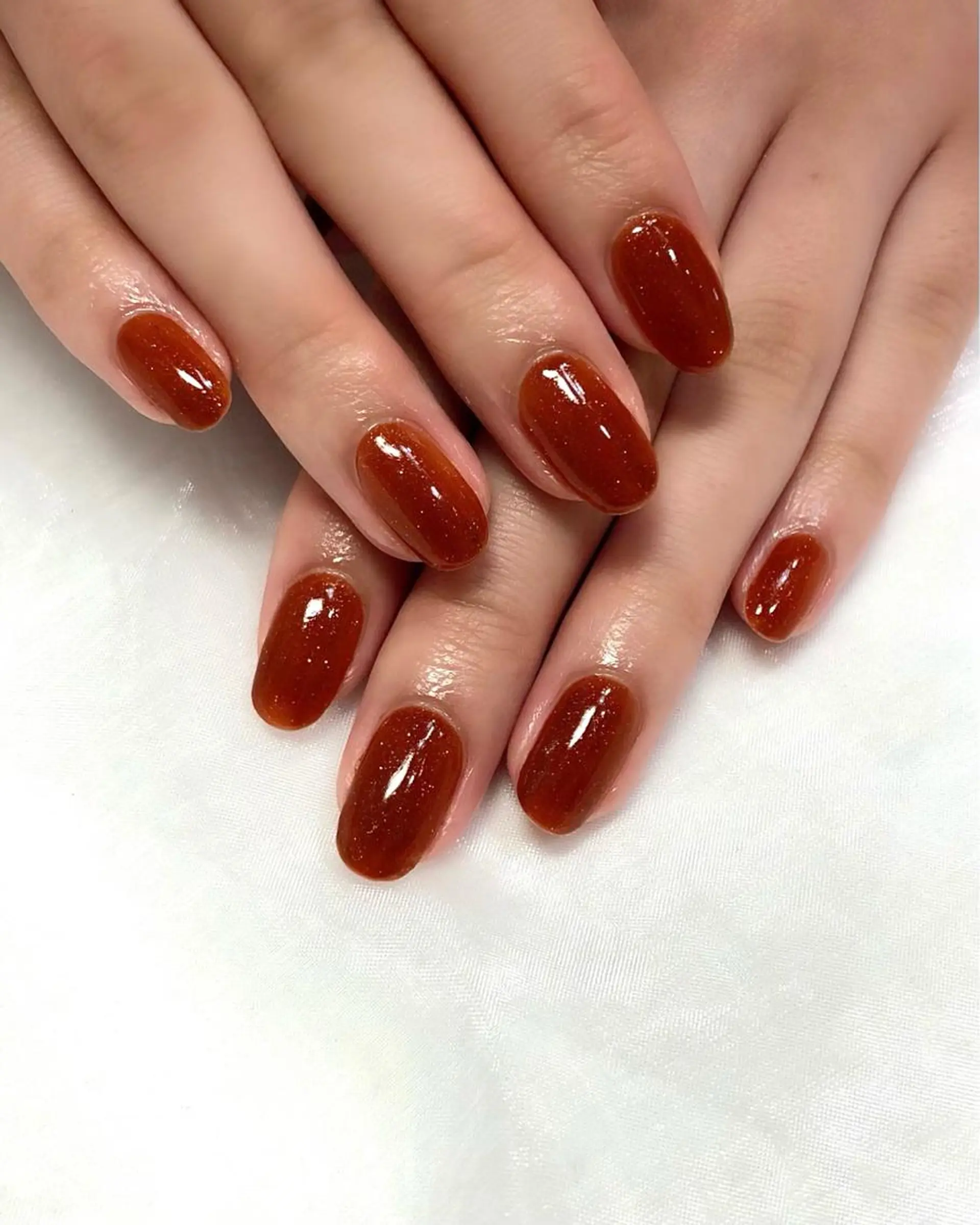 ネイル ブラウン ゴールド ラメ(グリッター) 梅津 郁美のネイルデザイン