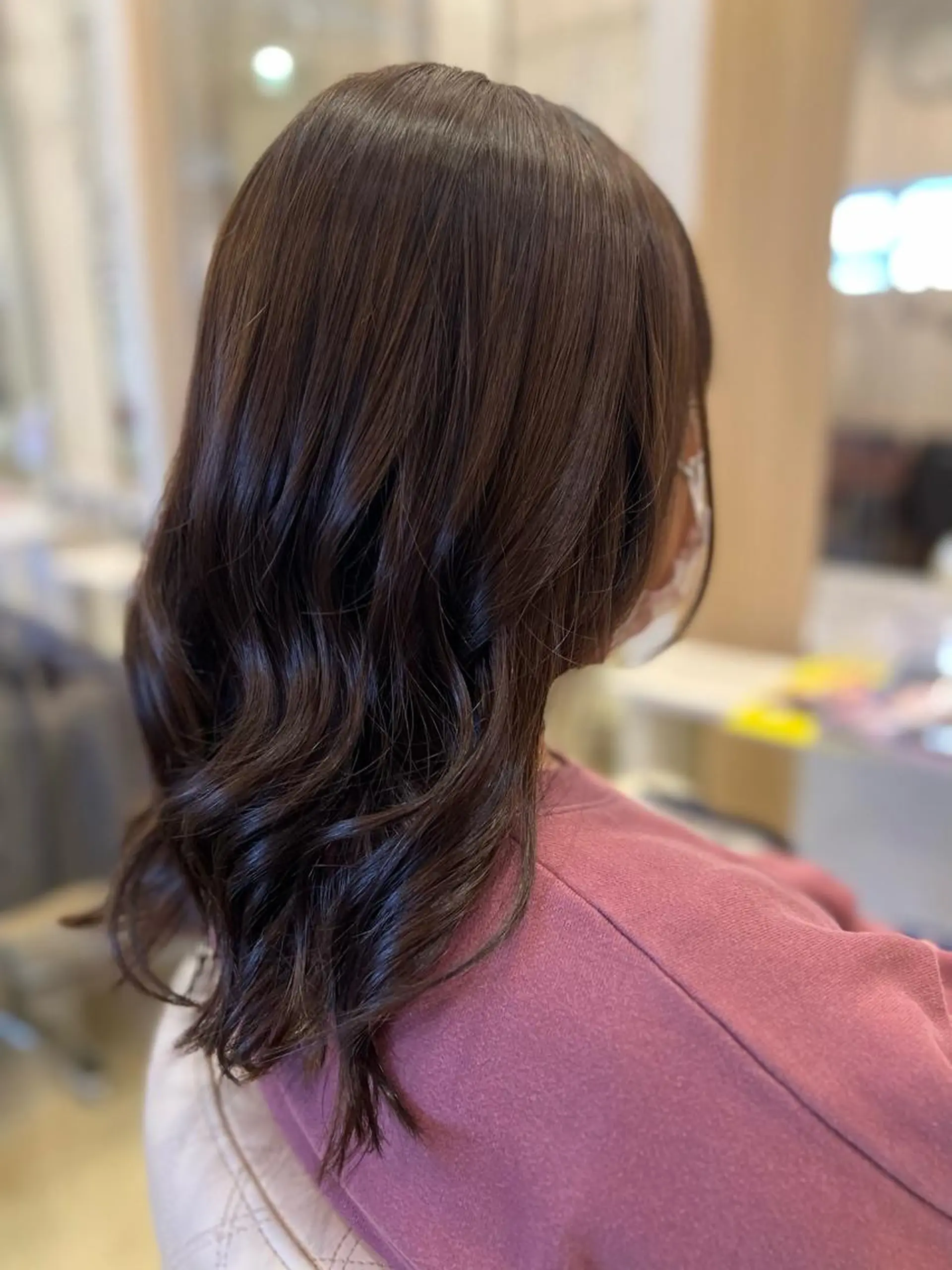 ミディアム 大西 七海のヘアスタイル