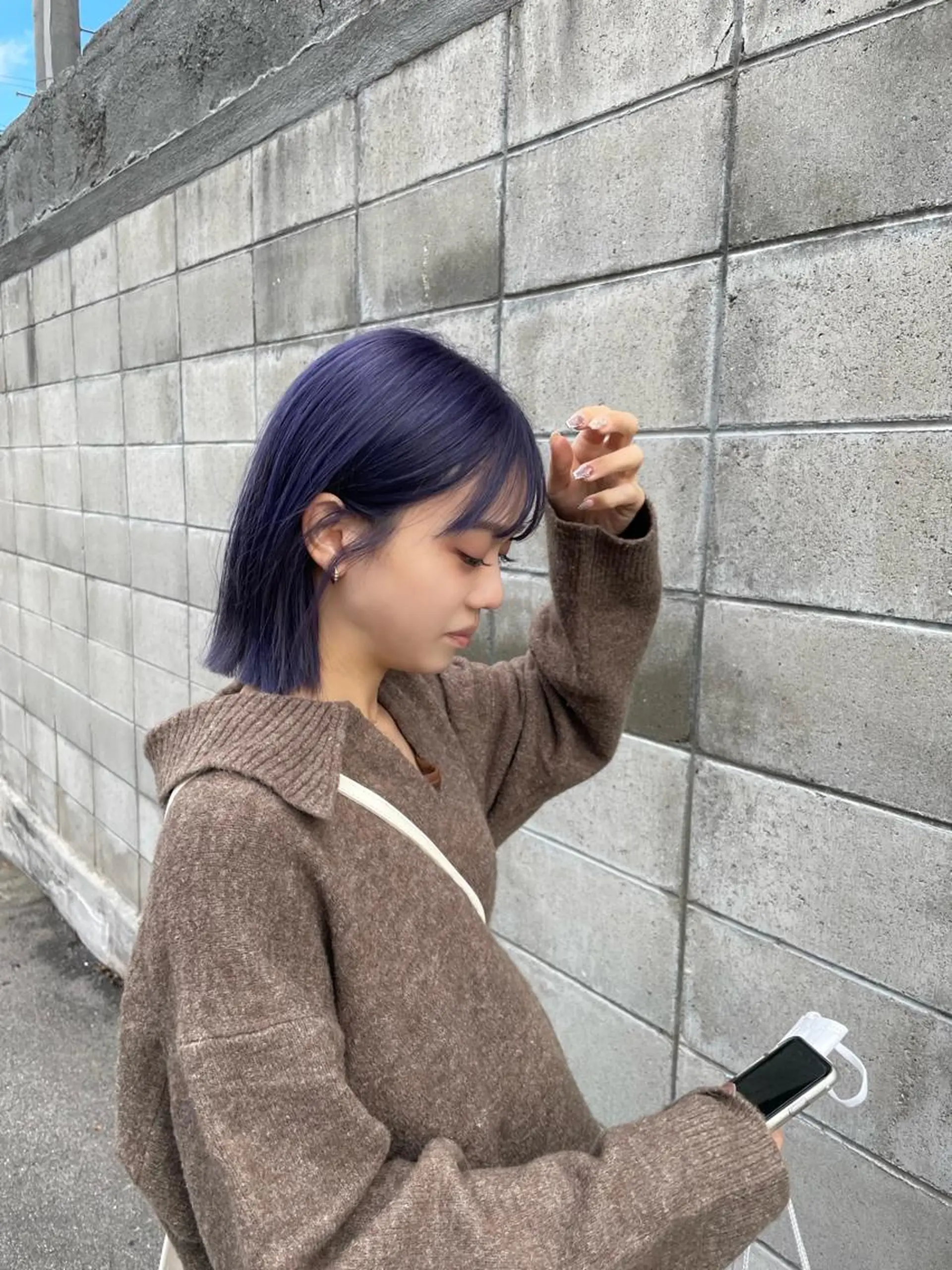 ミディアム カラー akane .のヘアスタイル