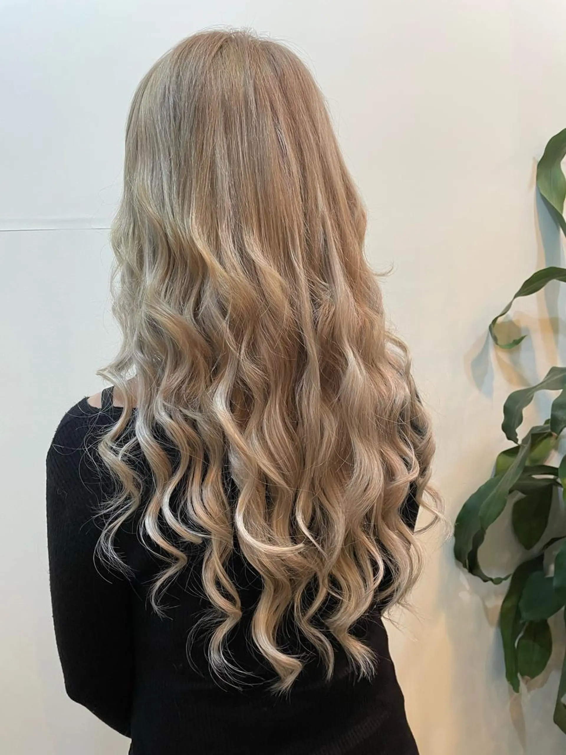 ロング カラー ヘアカラー エクステ WEST OLAND加藤圭介のヘアスタイル