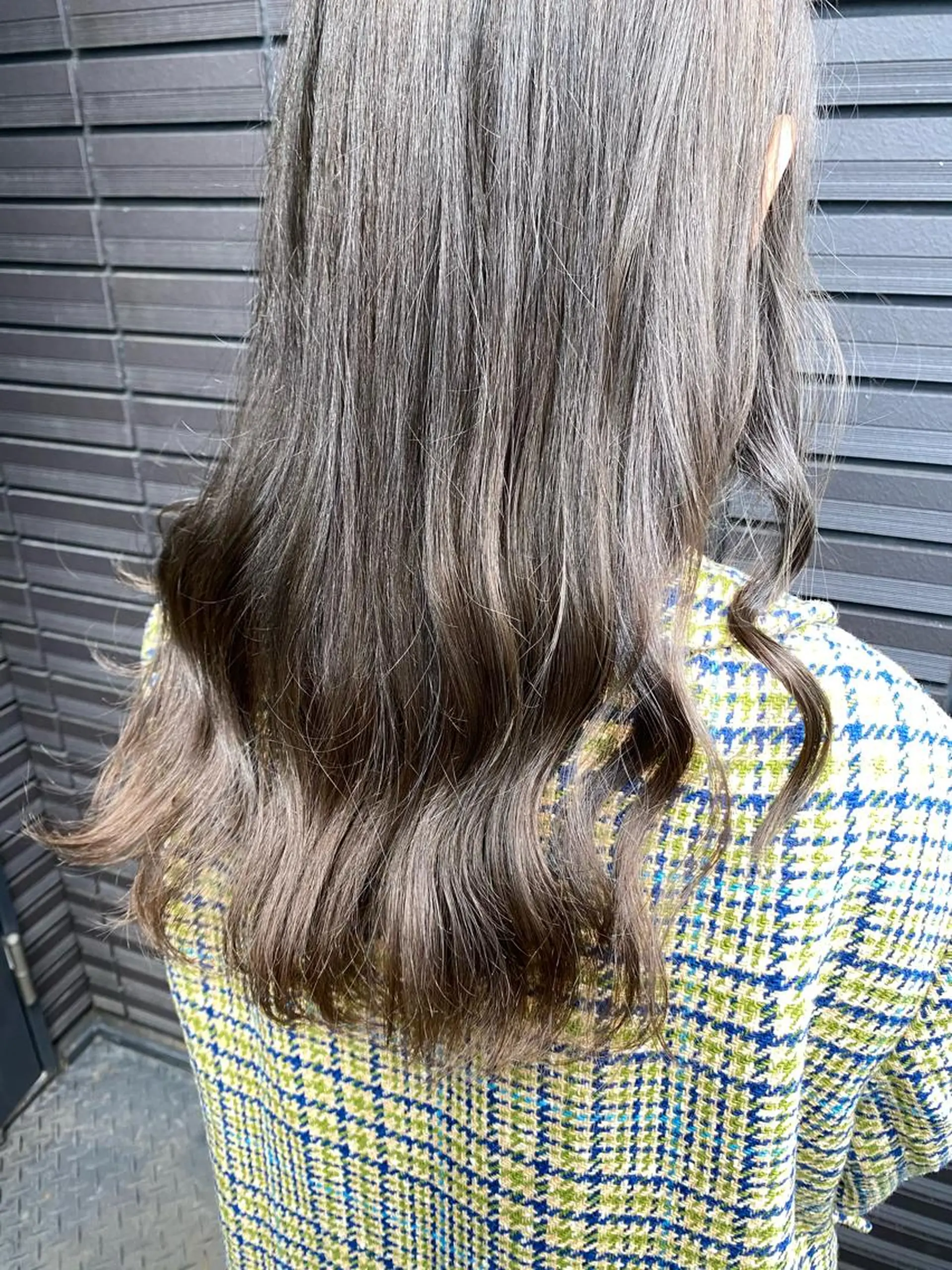 ロング 水谷 菜央のヘアスタイル