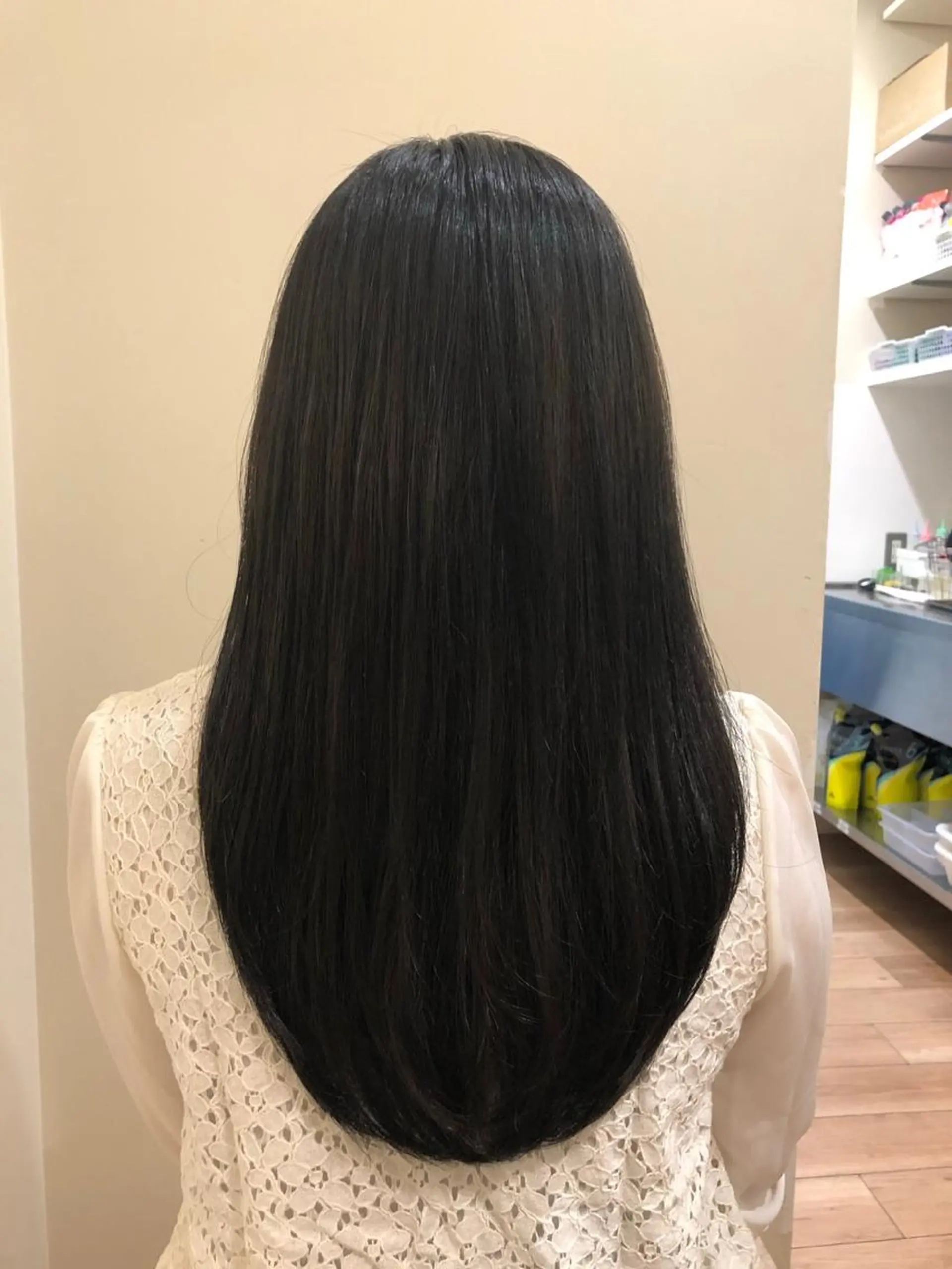 ロング ⬛️⬜️髪質改善⬛️ ⬜️藤川慎太郎のヘアスタイル