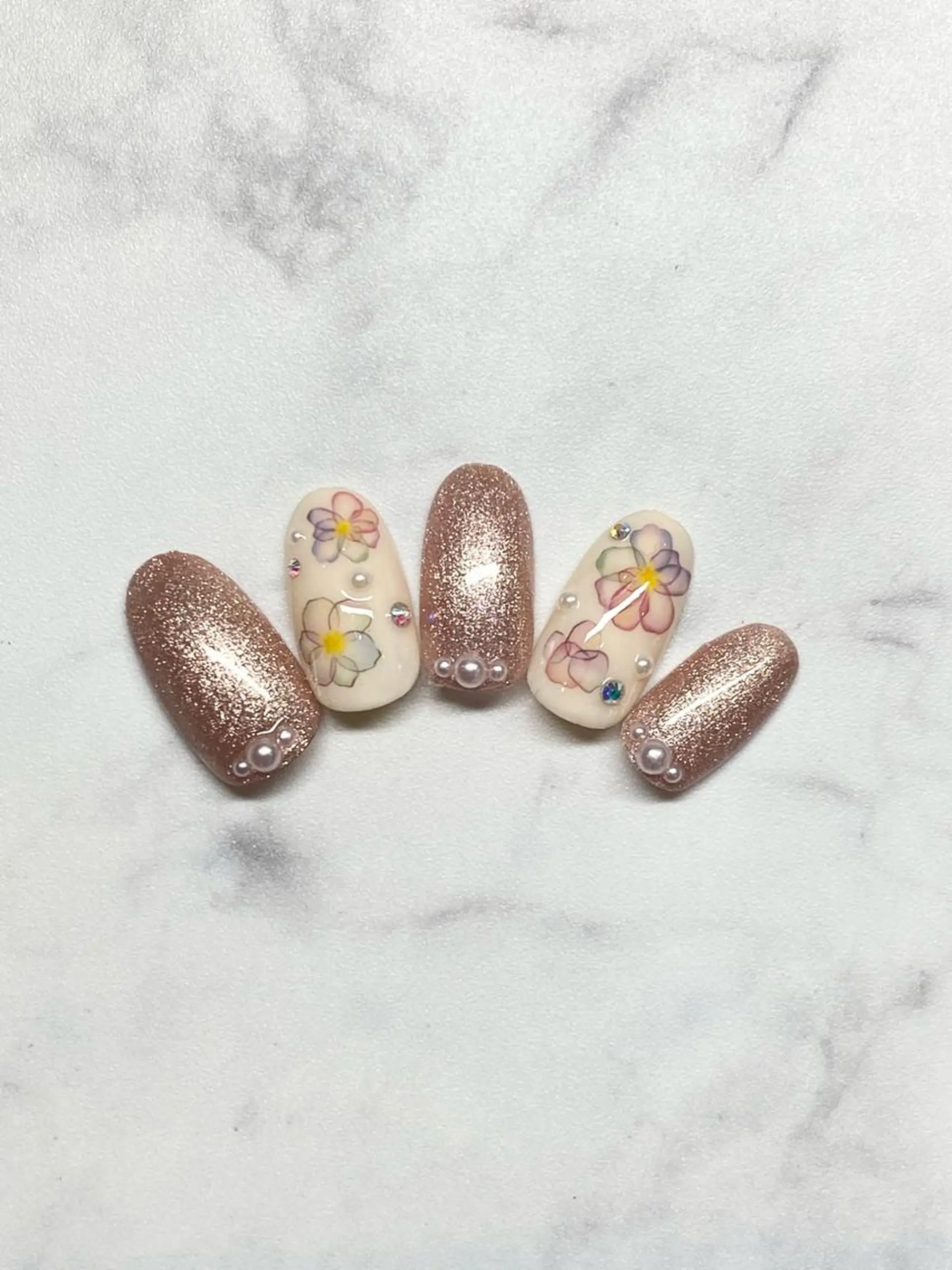 ネイル ジェルネイル パラジェル ブライダルネイル ハンドネイル Nail&eye Belire 新宿のネイルデザイン