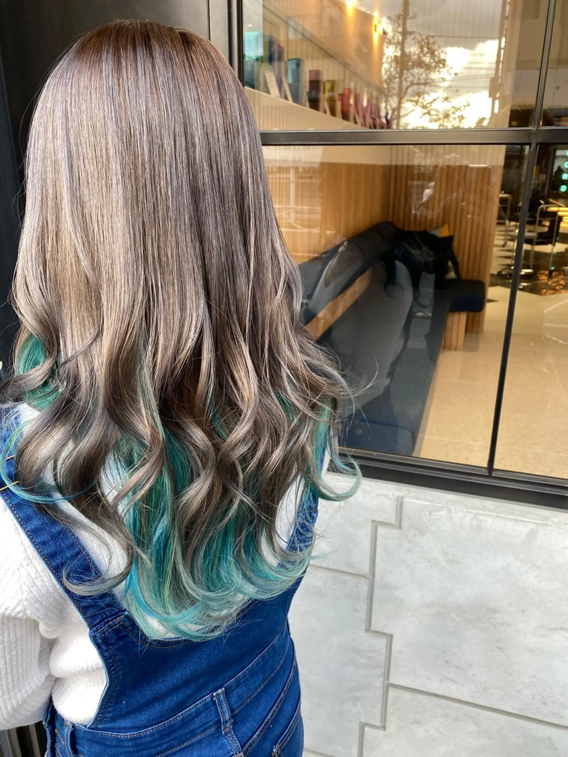 ロング カラー ブリーチ ケアブリーチ 谷合 貴志のヘアスタイル