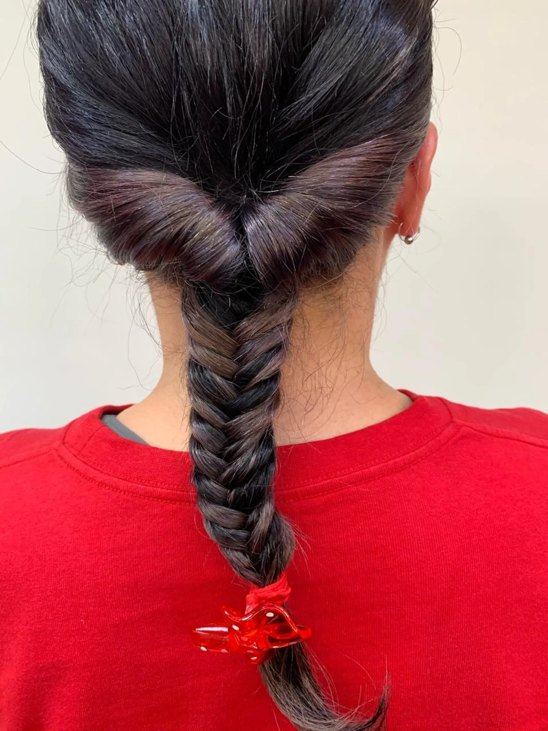 セミロング 山嵜 かなのヘアスタイル