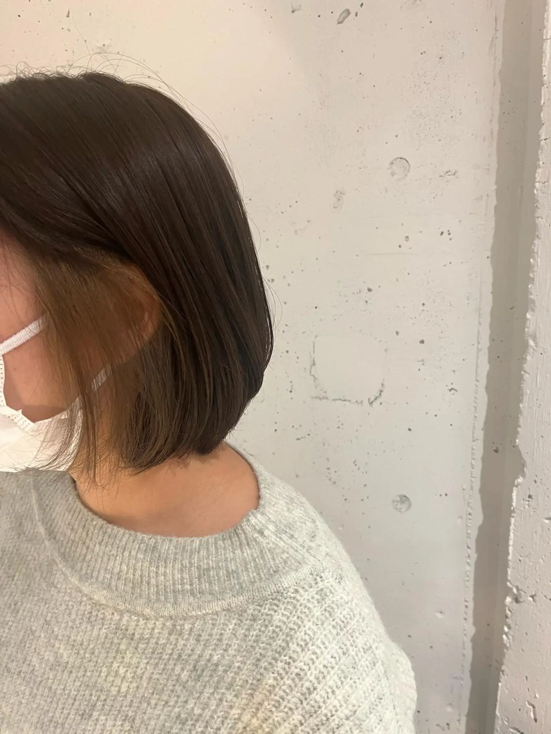 ショート カラー ベージュカラー 透明感カラー グレージュ ハイトーンカラー インナーカラー ヘアカラー トリートメント ヘッドスパ ヘアセット カジュアルを女っぽく 𝗮𝘆𝗮𝗰𝗼のヘアスタイル