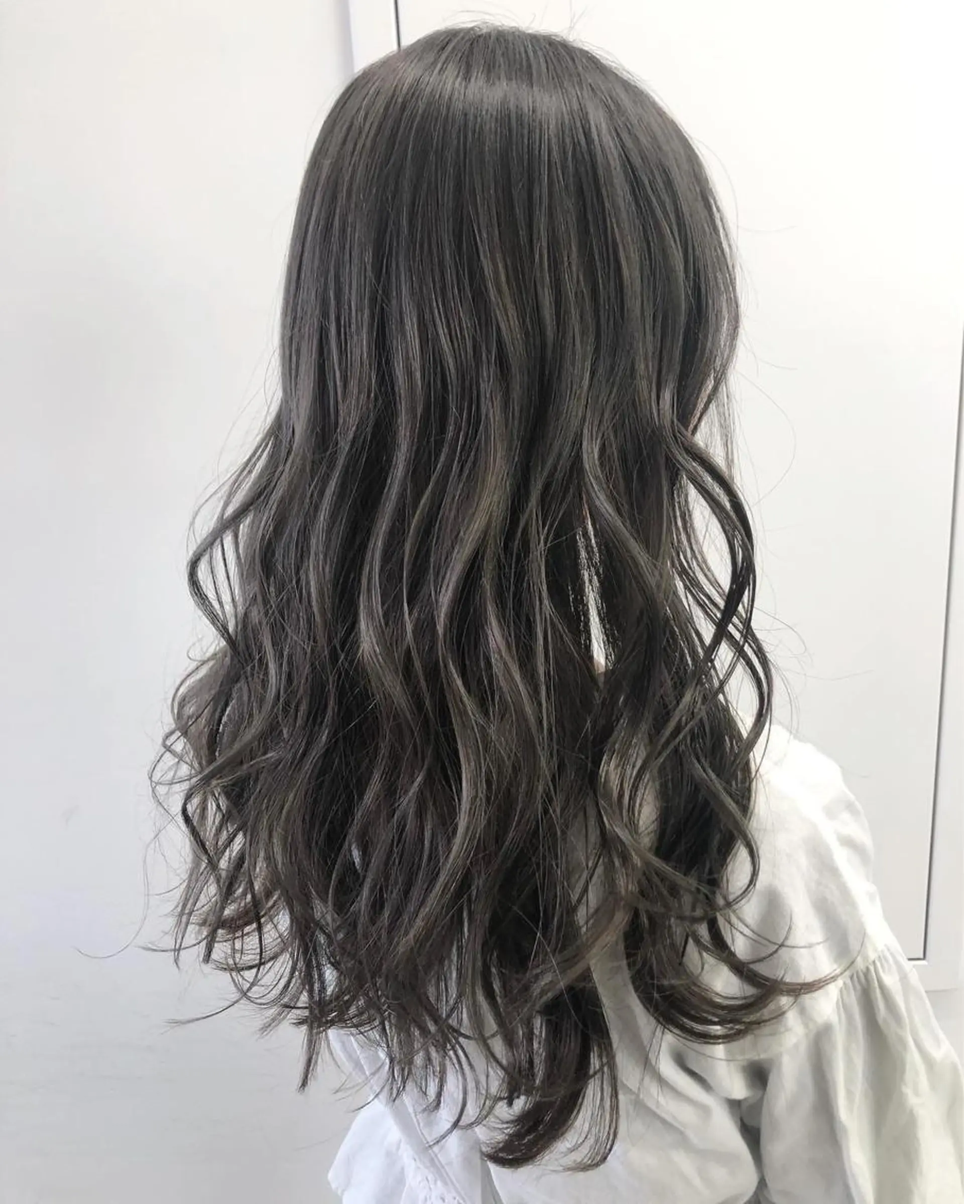 ロング カラー ヘアアレンジ アディクシーカラー 透明感カラー 【公式】amble luxe池袋東口🩷のヘアスタイル