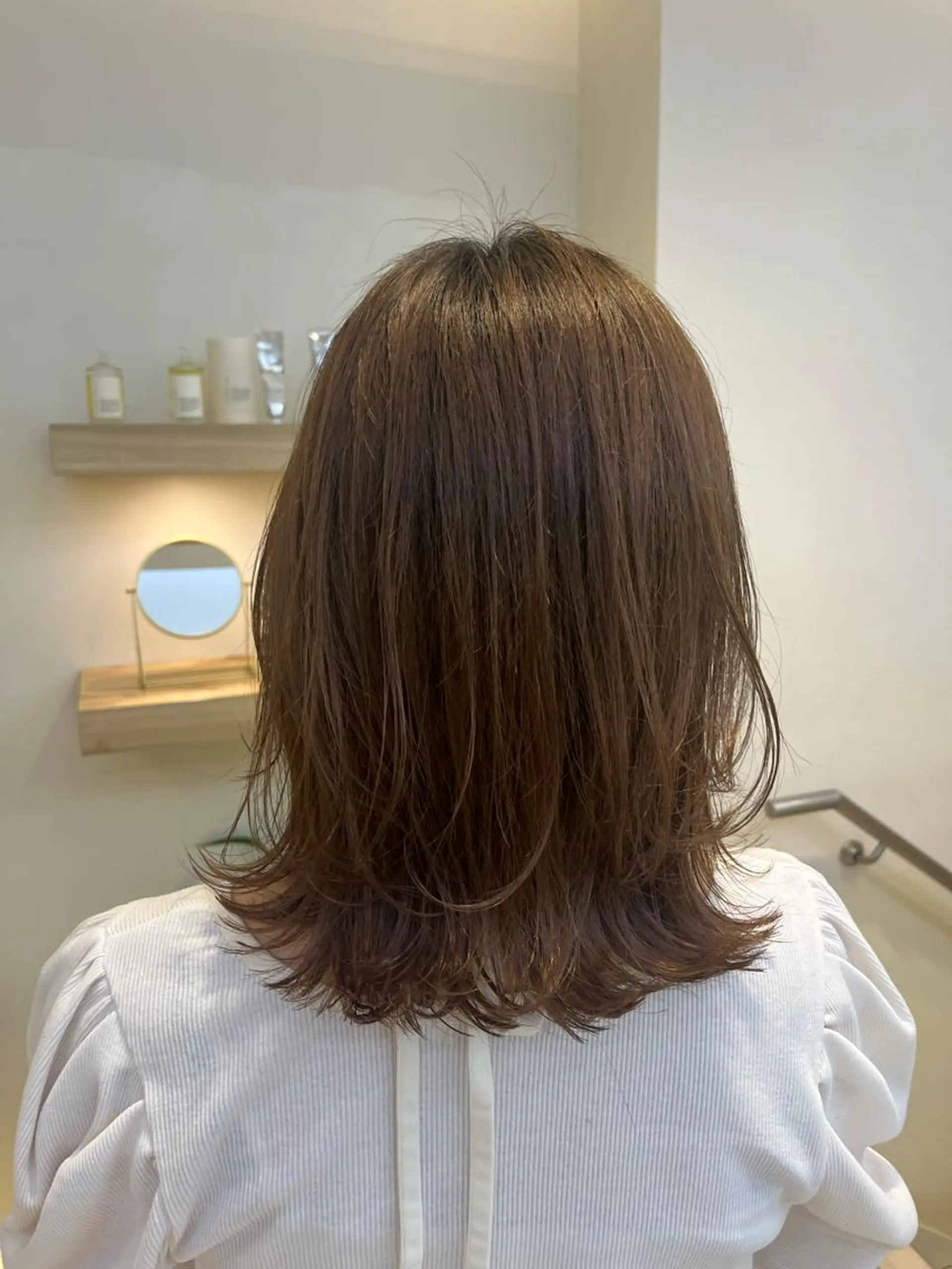 ミディアム コテ巻き風パーマ🫧 麻尋のヘアスタイル