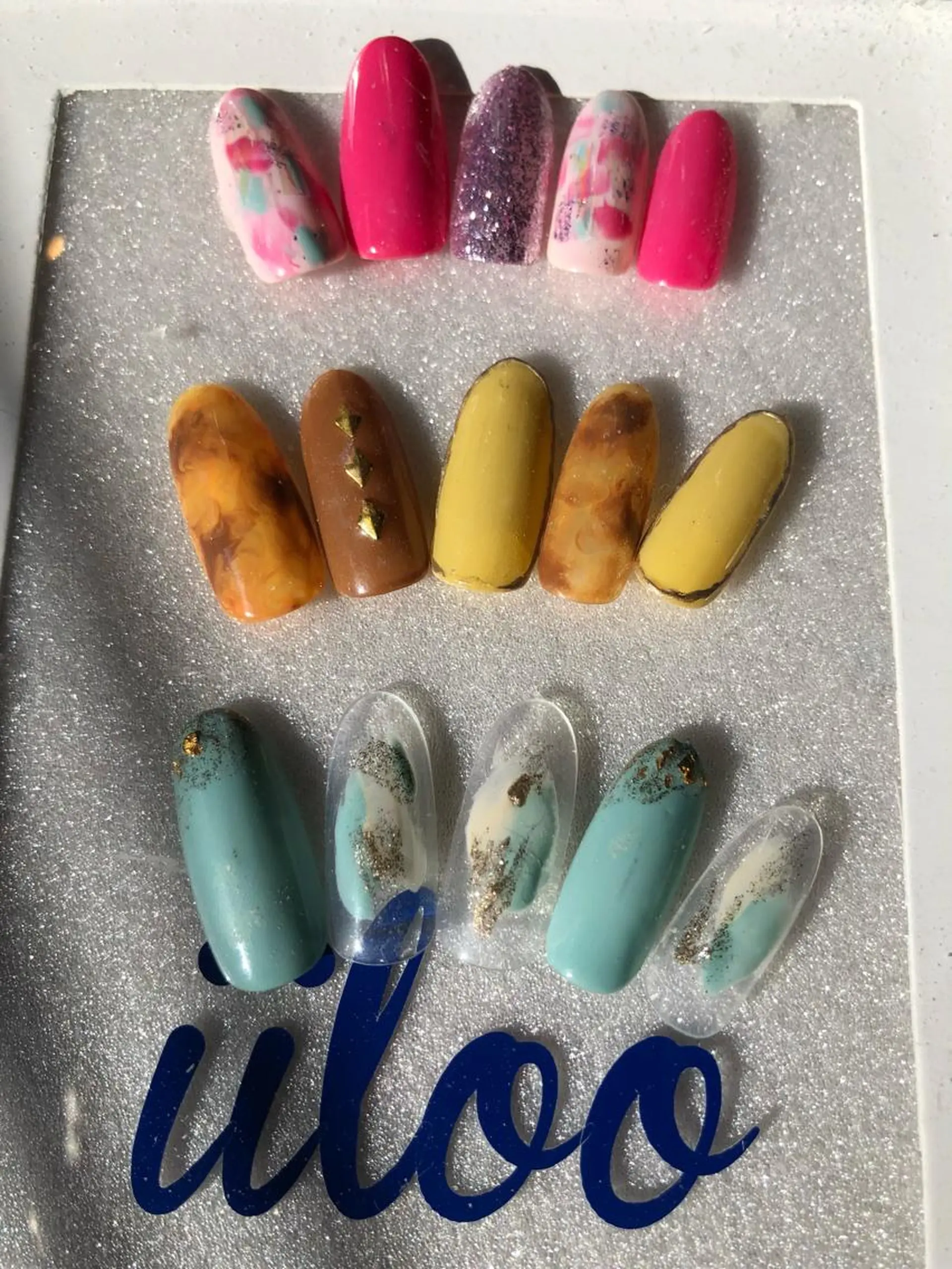 ネイル iiloo aromaworksのネイルデザイン