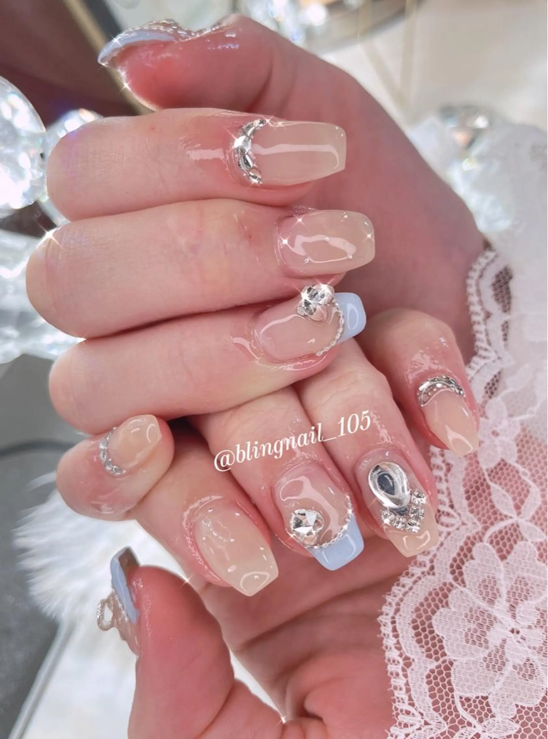 ネイル 23時まで❤︎韓国、 ワンホンネイルのネイルデザイン