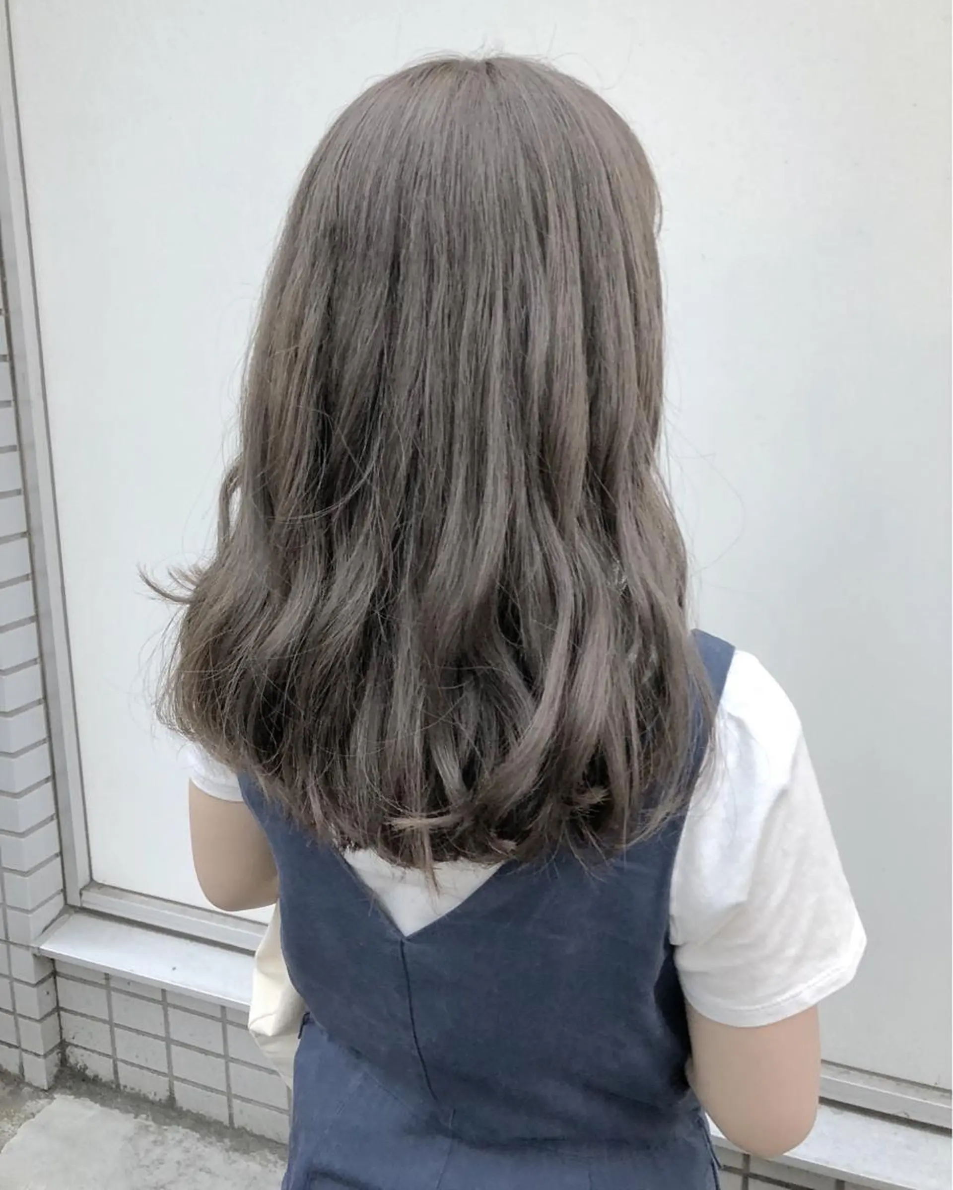 セミロング 榎園 由美のヘアスタイル