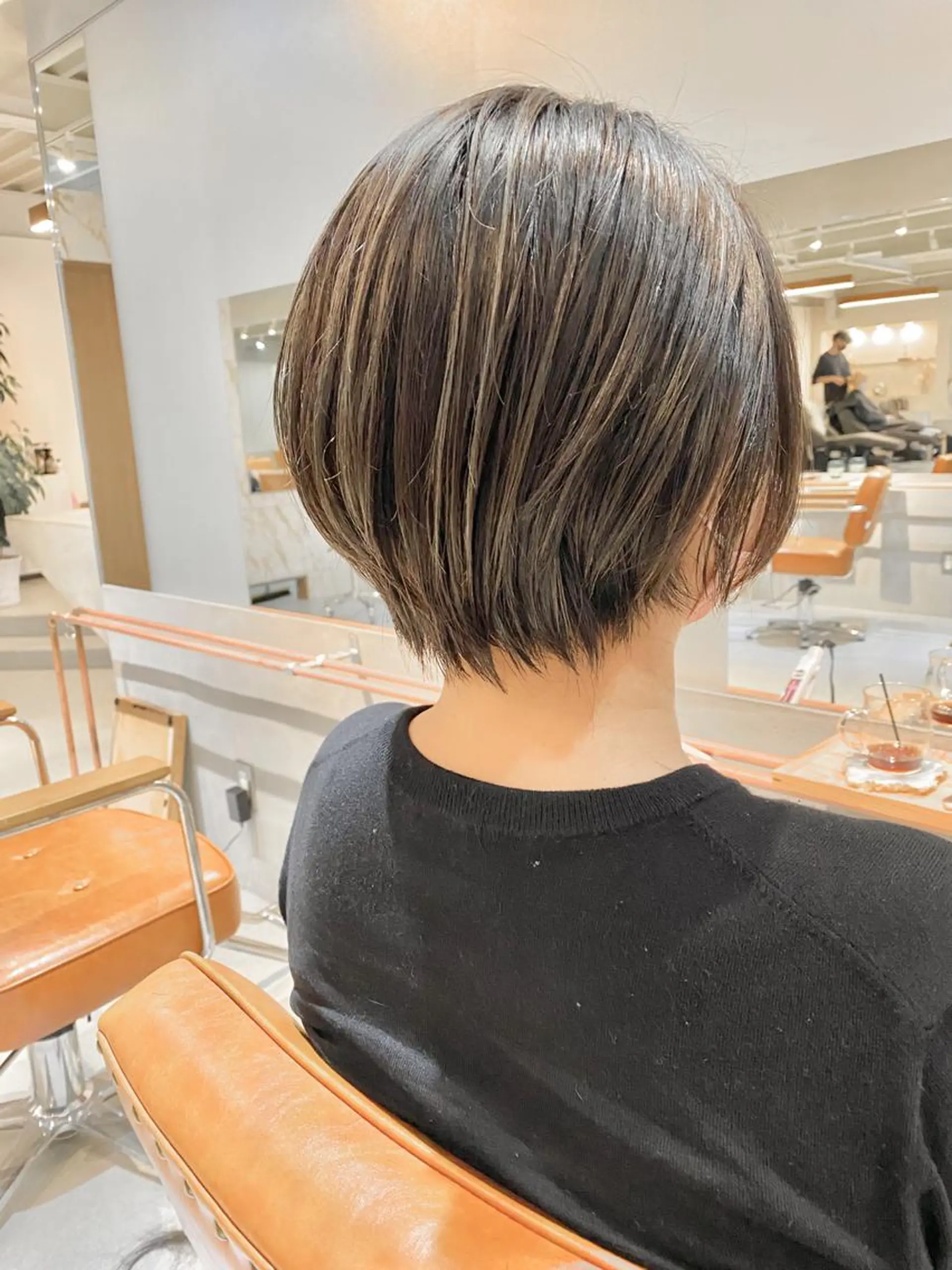 ショート カラー ショートボブ デザインカラー グレージュ ハイライトカラー ボブ ❄️中川 慎之介❄️のヘアスタイル