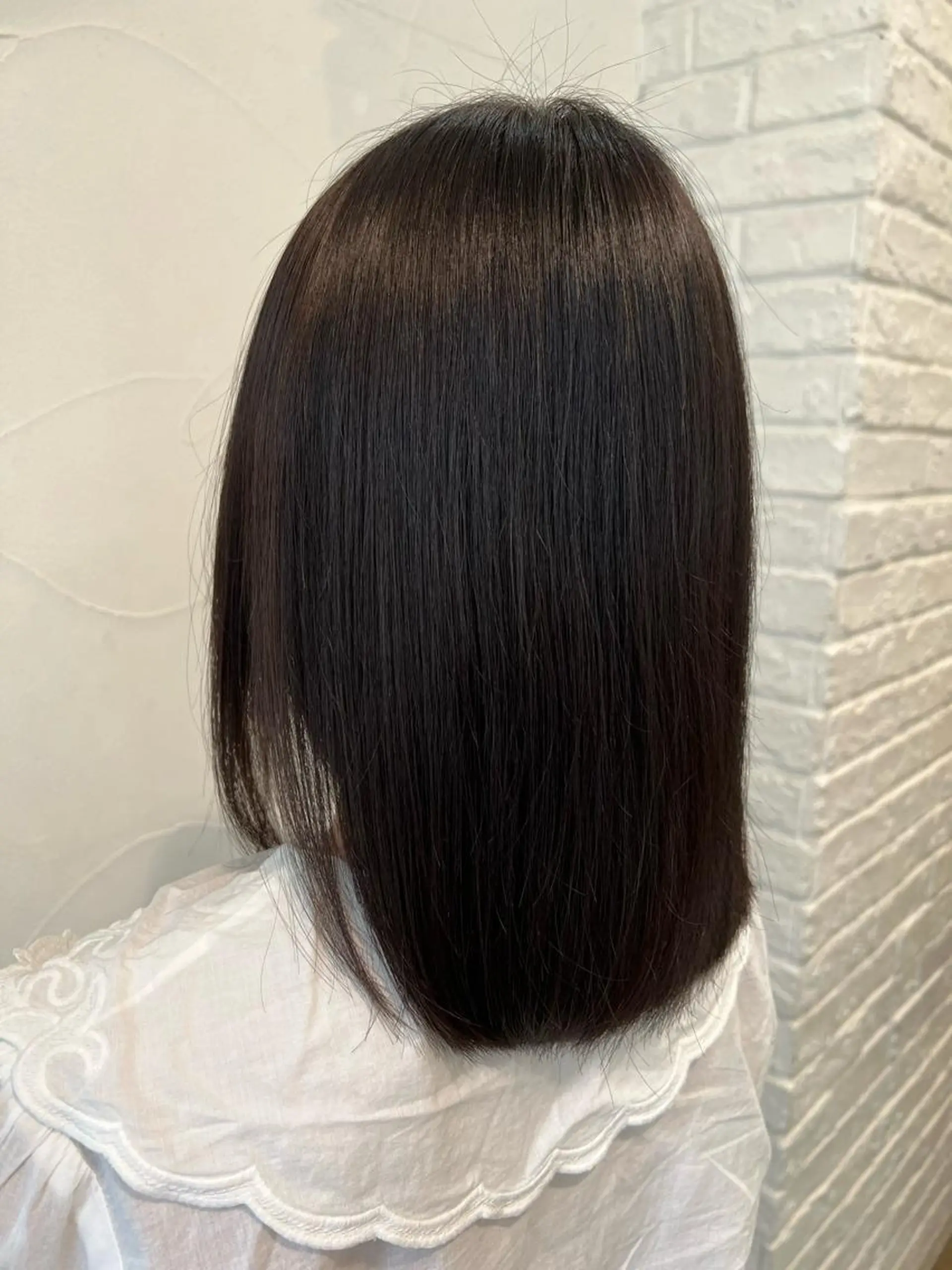 ミディアム カラー 下池 紗加のヘアスタイル