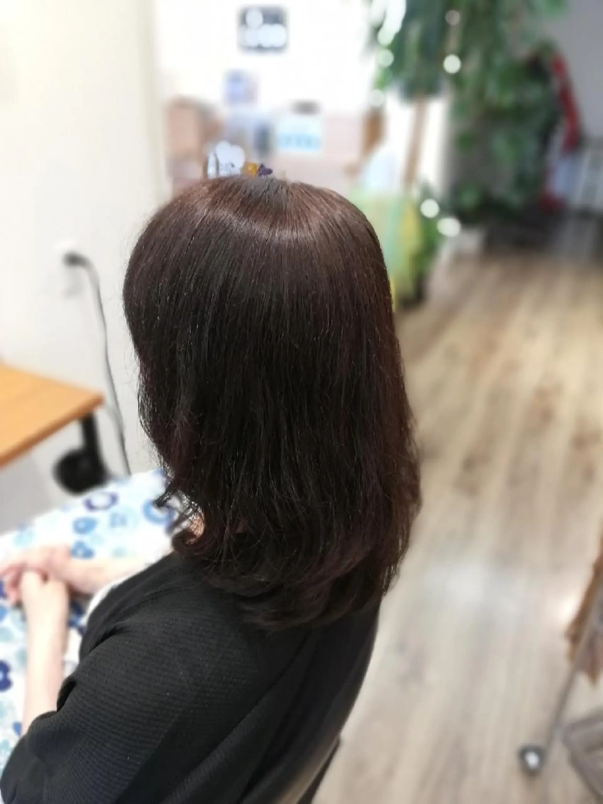 セミロング カラー カット ヘアカラー 北林 弘展のヘアスタイル