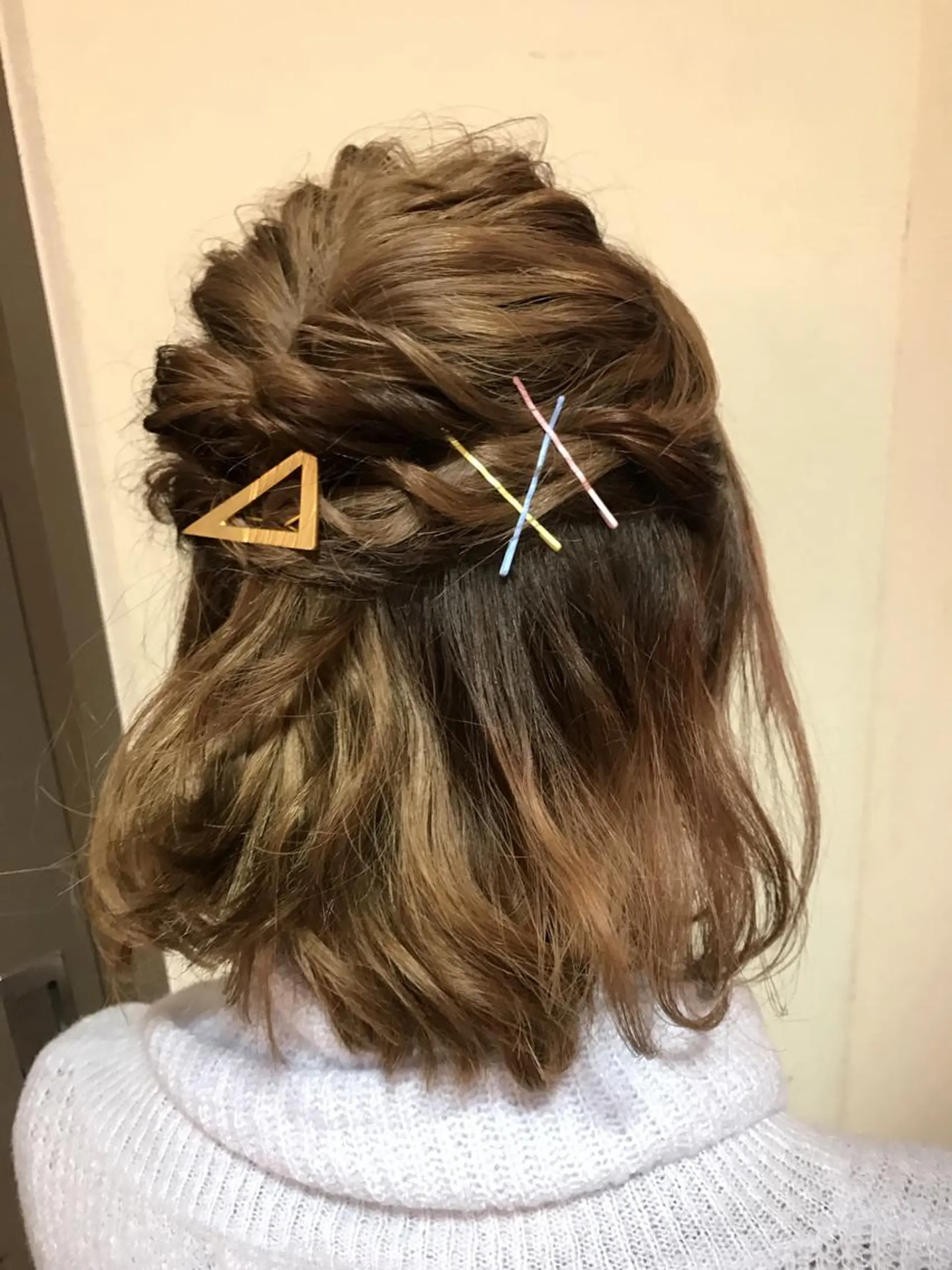 ミディアム ヘアアレンジ ハーフアップ ボブ LOST CITY 横浜所属・🪐脱白髪染め 🪐松尾菜々美のヘアスタイル