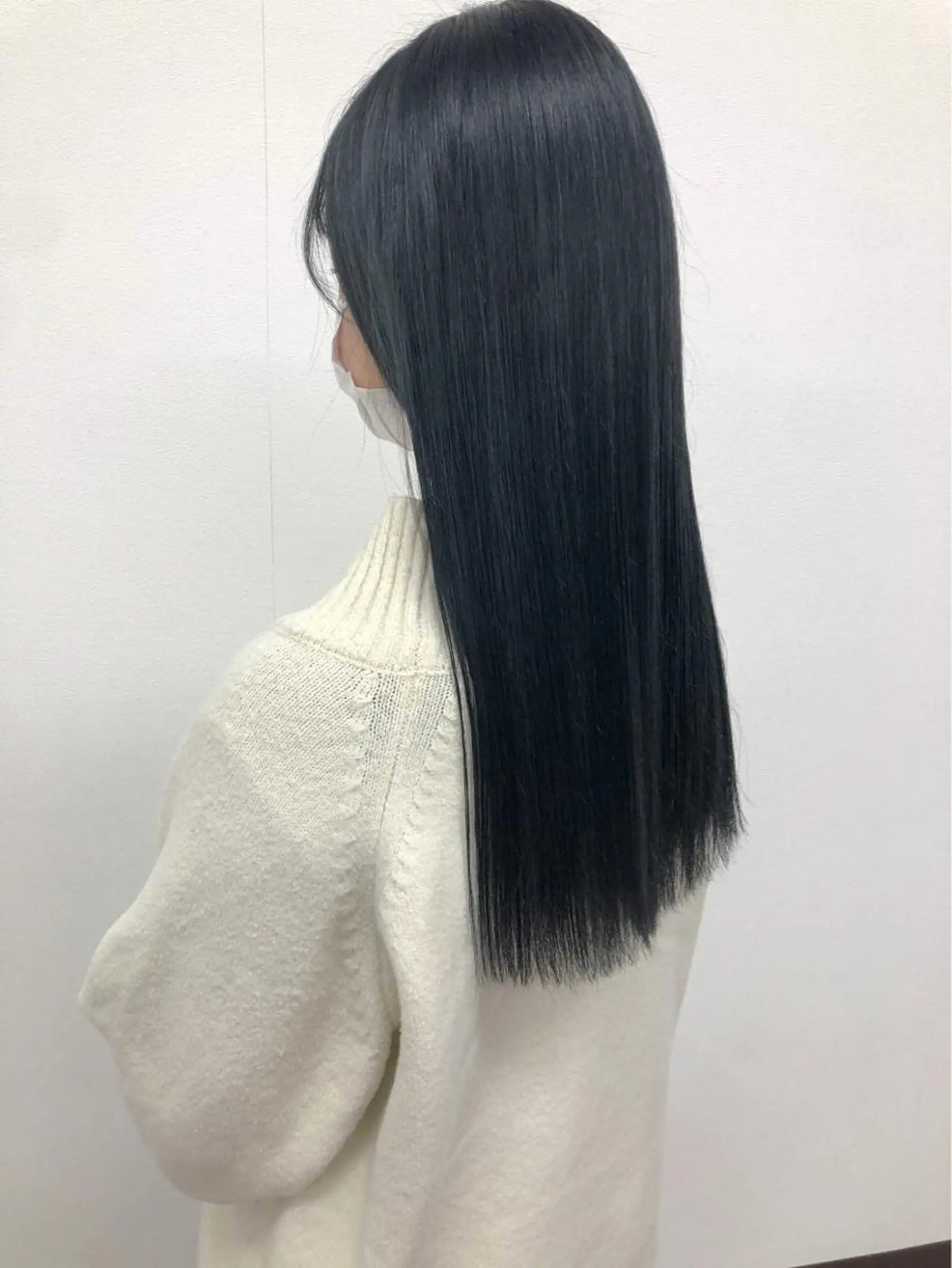 ロング カラー ヘアアレンジ ミストバング ブリーチ ケアブリーチ 透明感カラー デザインカラー maoブリーチ無し 似合わせカラーのヘアスタイル