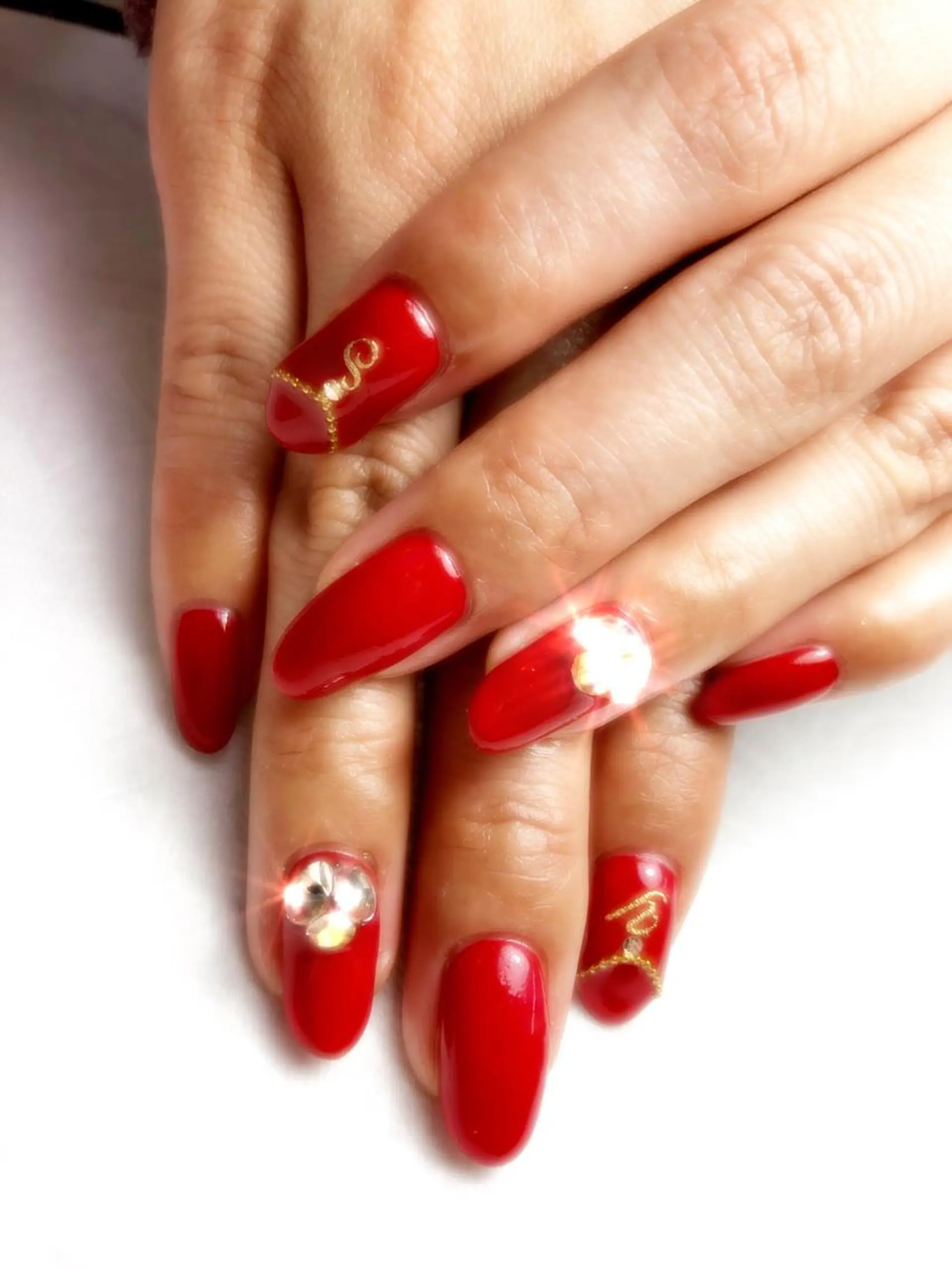 ロング ネイル ジェルネイル ホログラムネイル 持ち込み スカルプネイル ストーンネイル ハンドネイル 石原 夕華のネイルデザイン