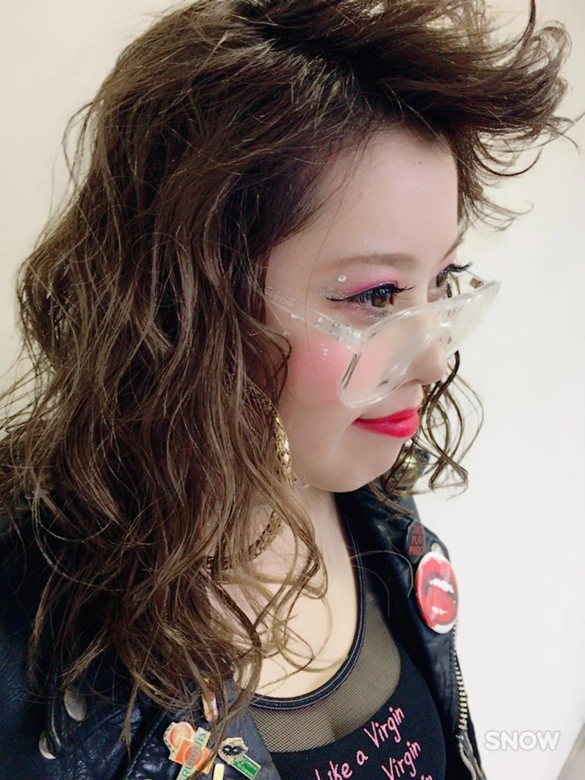 セミロング パーマ ウルフカット／吉村 桃子のヘアスタイル