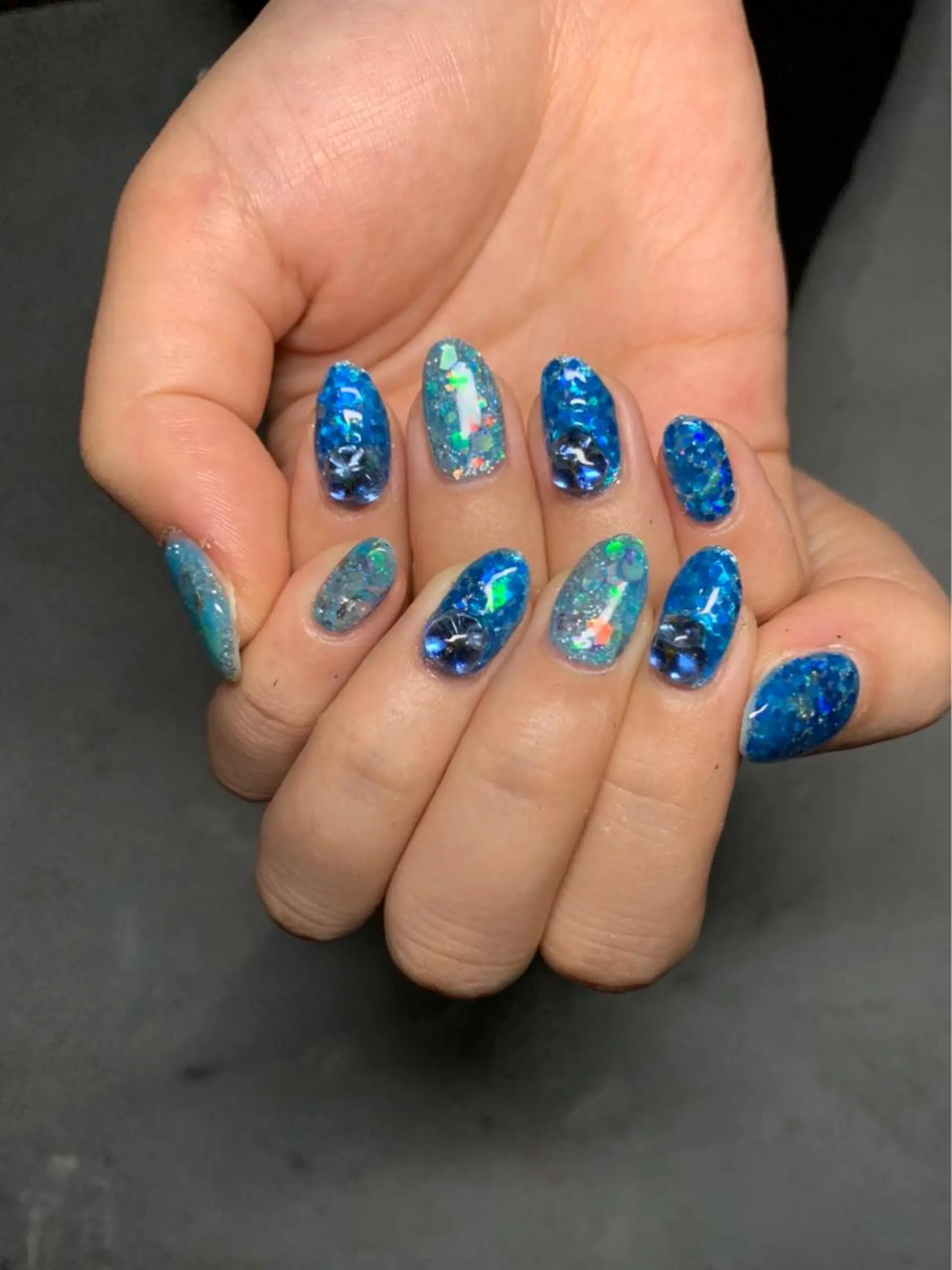 ネイル LAVISH nail salonのネイルデザイン